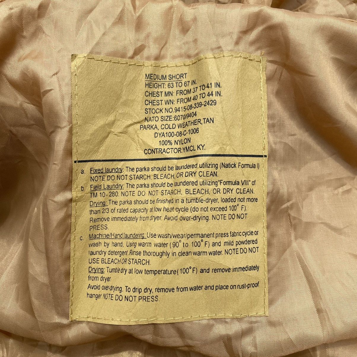 Barbour CONTRACTOR MULTIPOCKET WATERPROOF HOODIE JACKET Size US M / EU 48-50 / 2 - 11 Thumbnail