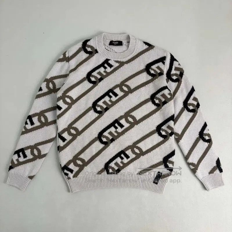 Fendi Fendi Cream Knit Sweater for Women . Size L / US 10 / IT 46 - 1 Thumbnail