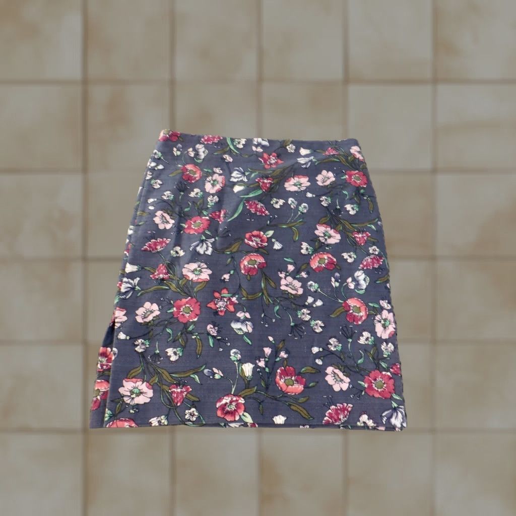 Loft LOFT Skirt Knee Length Floral Blue Zip A-Line Women 12 Casual Business Knit Cotton Spandex Lined Zipper Regular Capes? Size 34" / US 12 / IT 48 - 1 Thumbnail