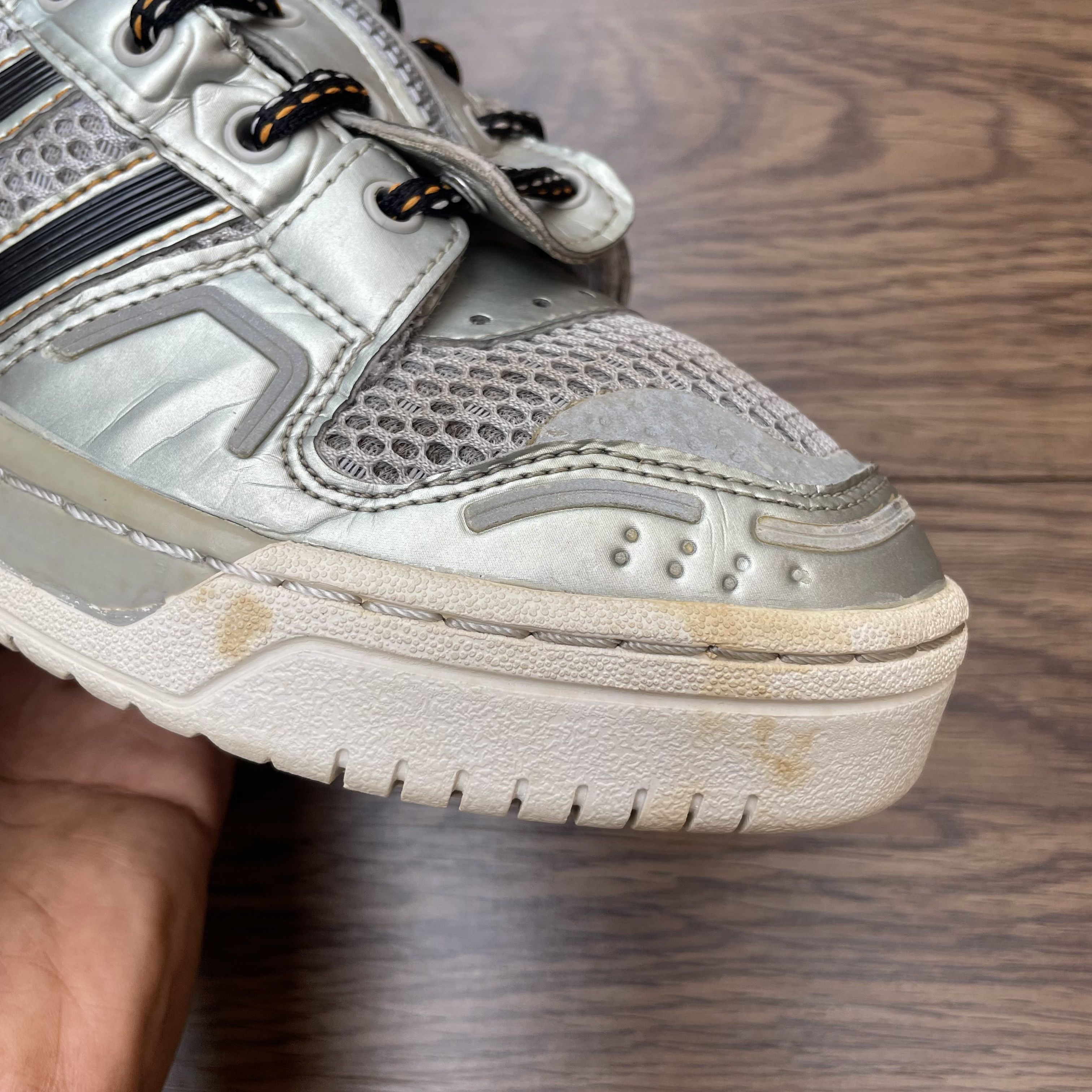 Adidas × Jeremy Scott Adidas x Jeremy Scott Wings 2.0 'Metallic Silver’ Size US 10.5 / EU 43-44 - 23 Thumbnail
