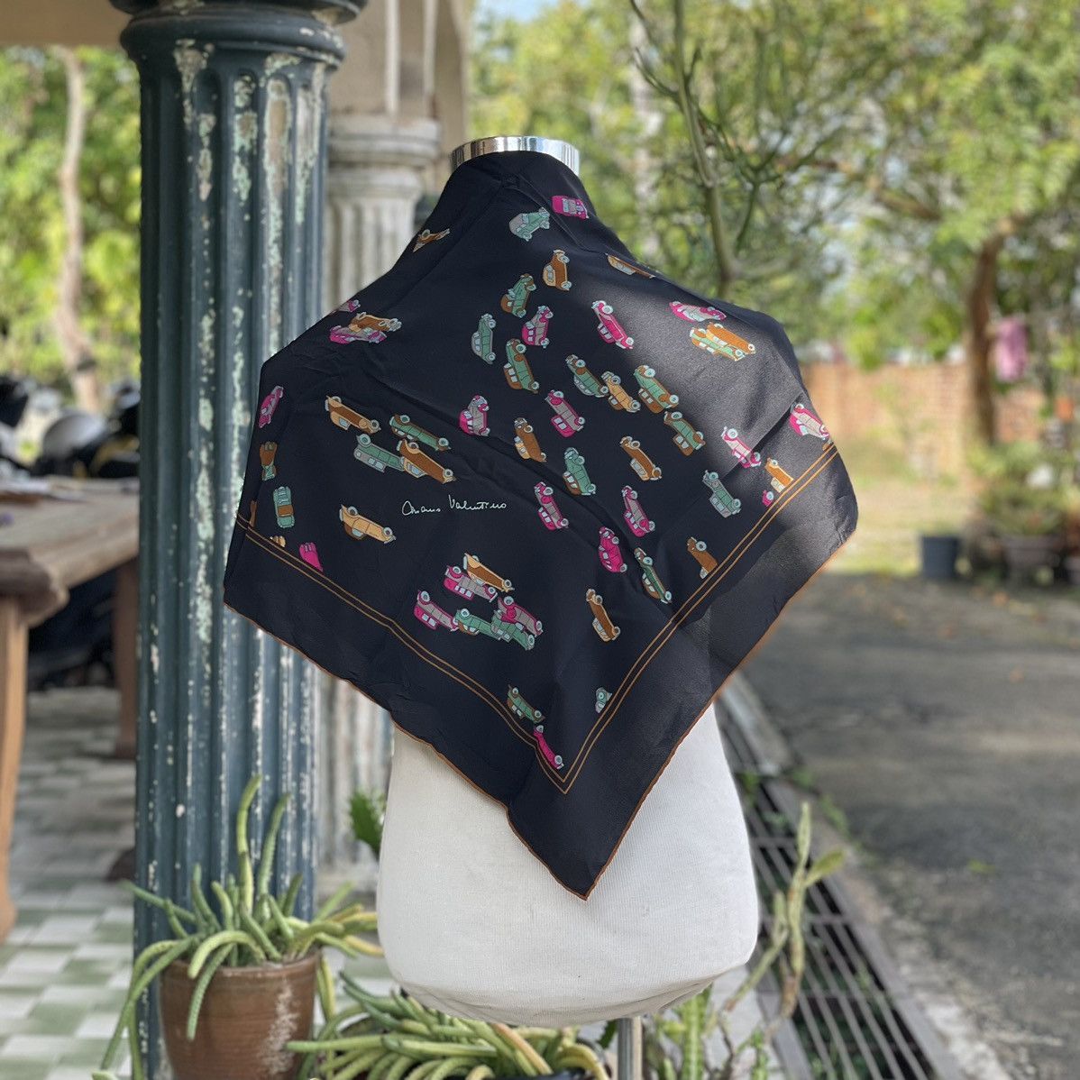 Mario Valentino Mario Valentino Silk Scarf Size ONE SIZE - 1 Thumbnail