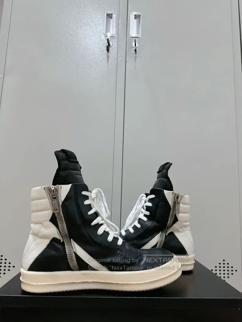 Rick Owens Rick Owens Black and white cowhide inverted triangle Size US 7 / EU 40 - 5 Thumbnail