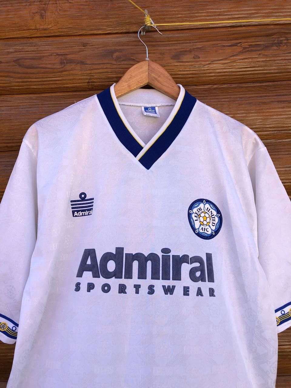 Vintage LEEDS UNITED ADMIRAL VINTAGE FOOTBALL JERSEY SHIRT Size US L / EU 52-54 / 3 - 2 Thumbnail