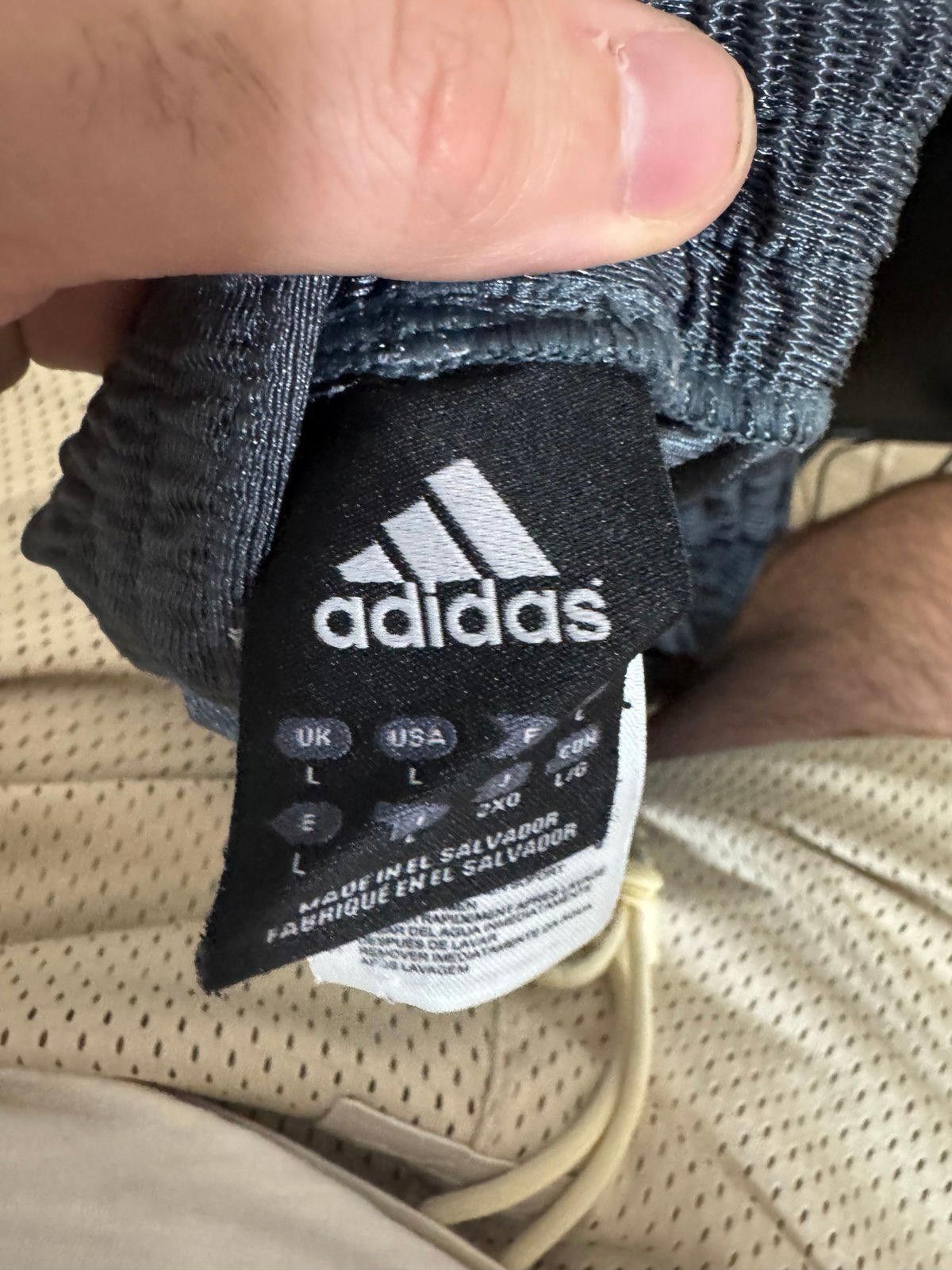 Adidas Adidas Grey/Black Dazzle Shorts Hoops Mens L Y2K Rare 90s Size US 34 / EU 50 - 4 Thumbnail