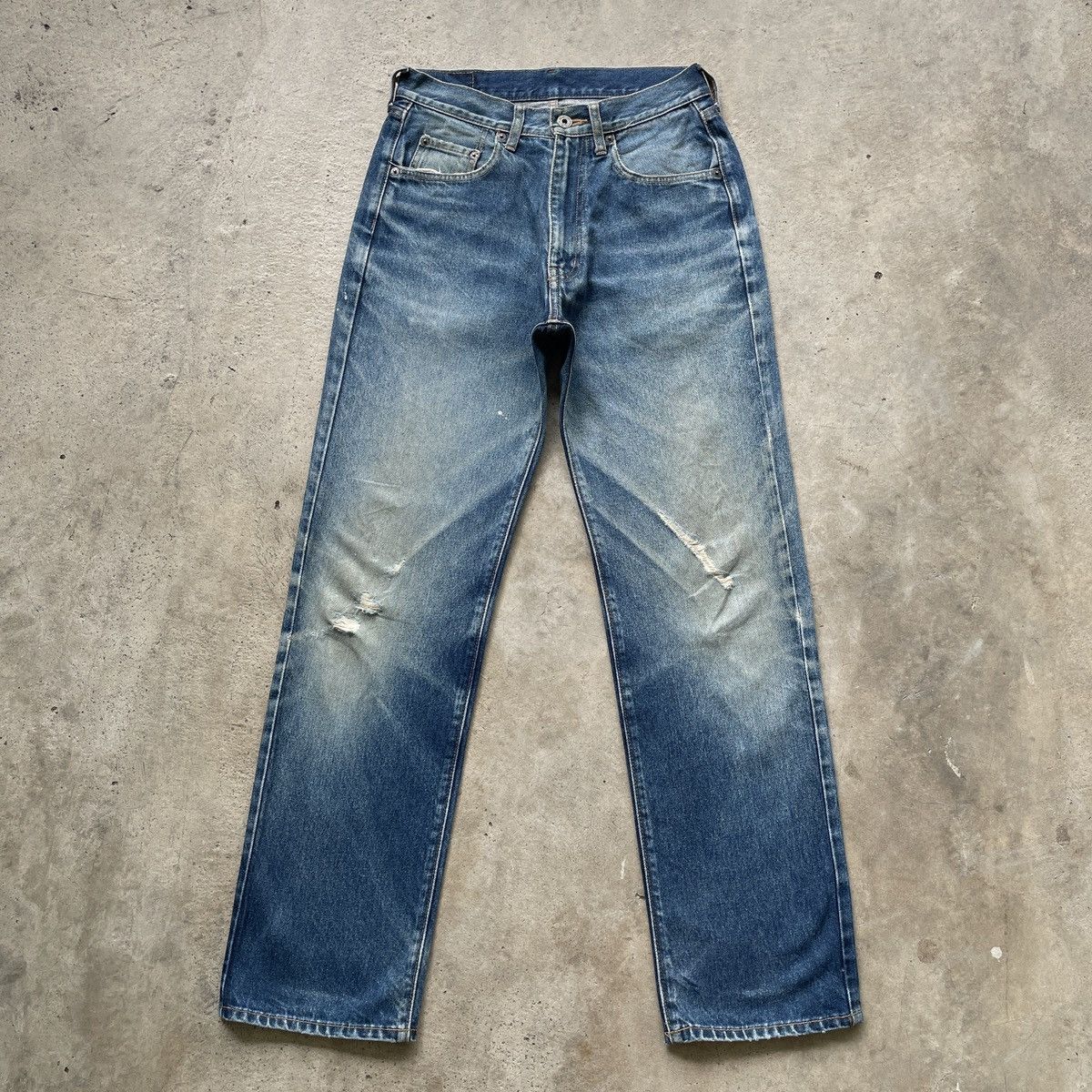 image of W27 Vintage Japanese Mud Wash Denim Faded Jeans Pants in Faded Blue, Men's