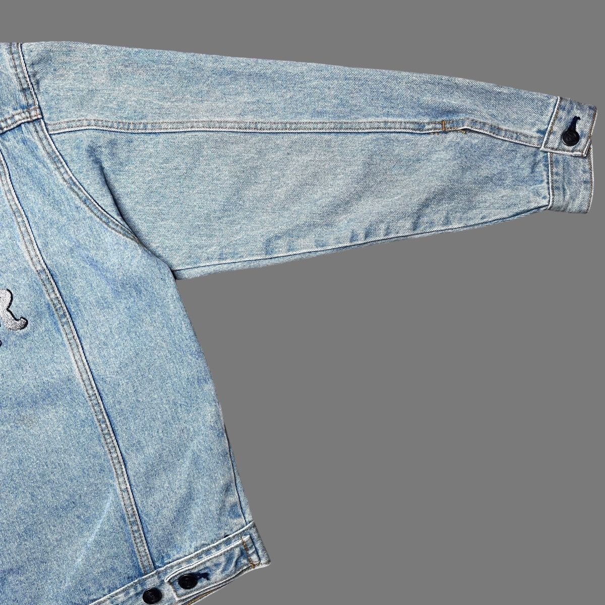 Hard Rock Cafe × Vintage Vtg 1990s Hard Rock Cafe Save The Planet Dallas Denim Jacket Size US S / EU 44-46 / 1 - 4 Thumbnail