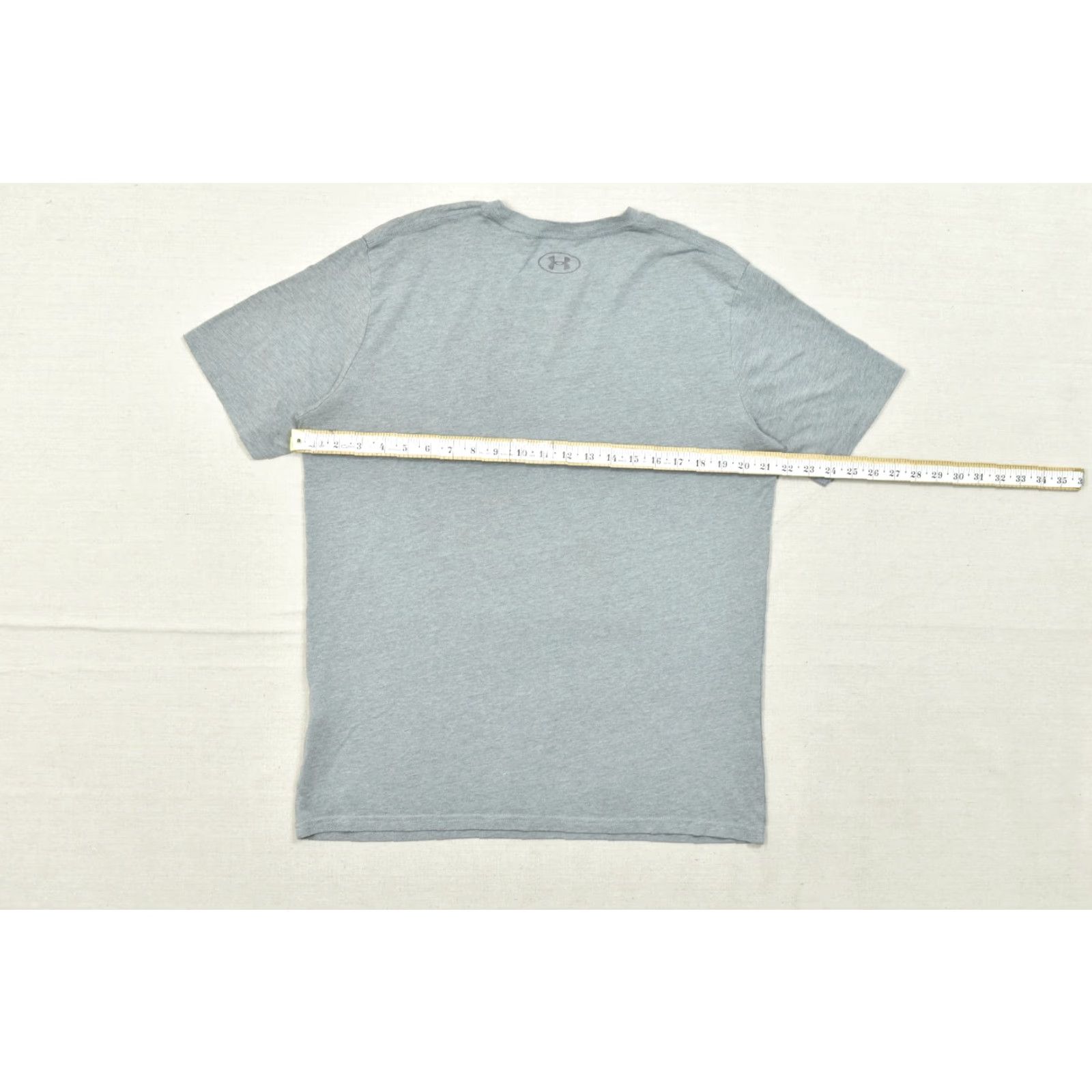 Under Armour Under Armour Men's T-Shirt Gray Graphic Loose Fit Cotton Blend Crew Neck Short Sleeve Size L Size US L / EU 52-54 / 3 - 3 Thumbnail