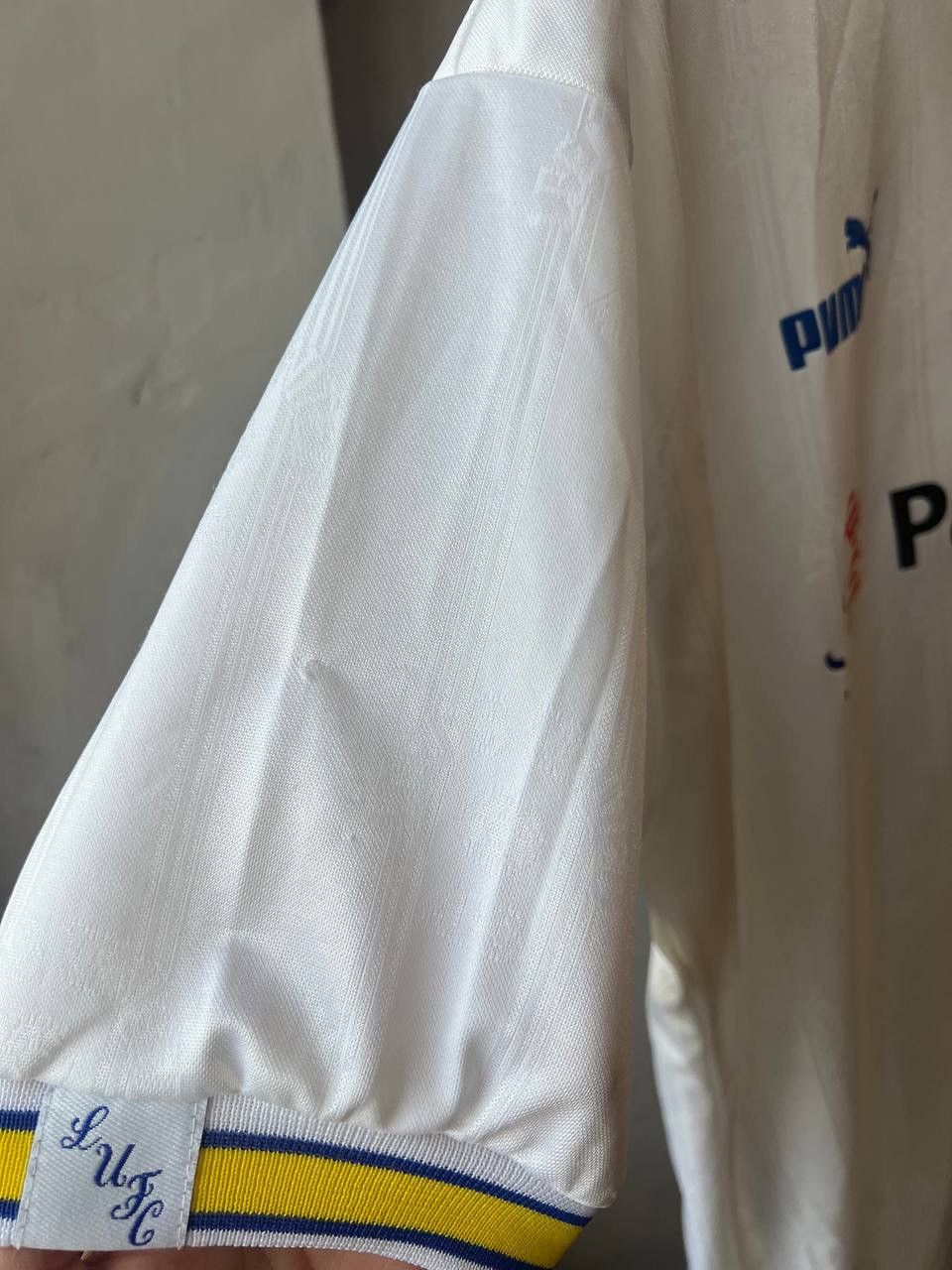 Puma 1996/98 LEEDS UNITED #7 SHARPE HOME SOCCER JERSEY SHIRT M Size US M / EU 48-50 / 2 - 15 Thumbnail