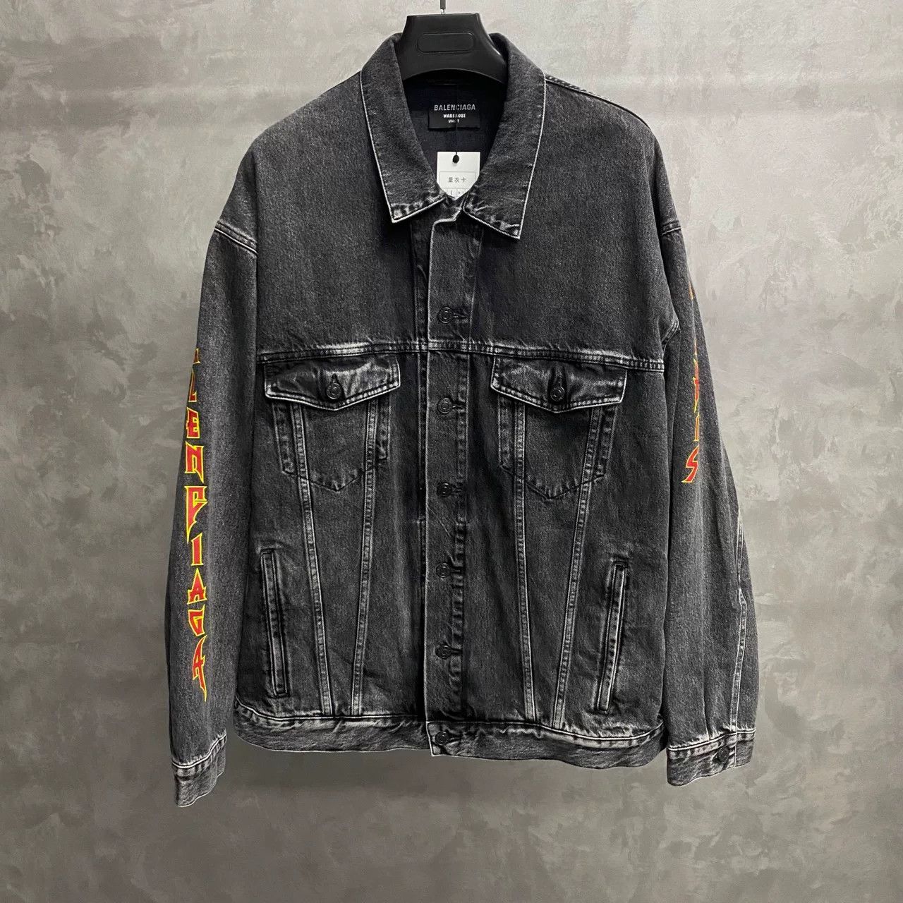 Balenciaga Balenciaga Logo Print Denim Jacket Size US M / EU 48-50 / 2 - 1 Thumbnail
