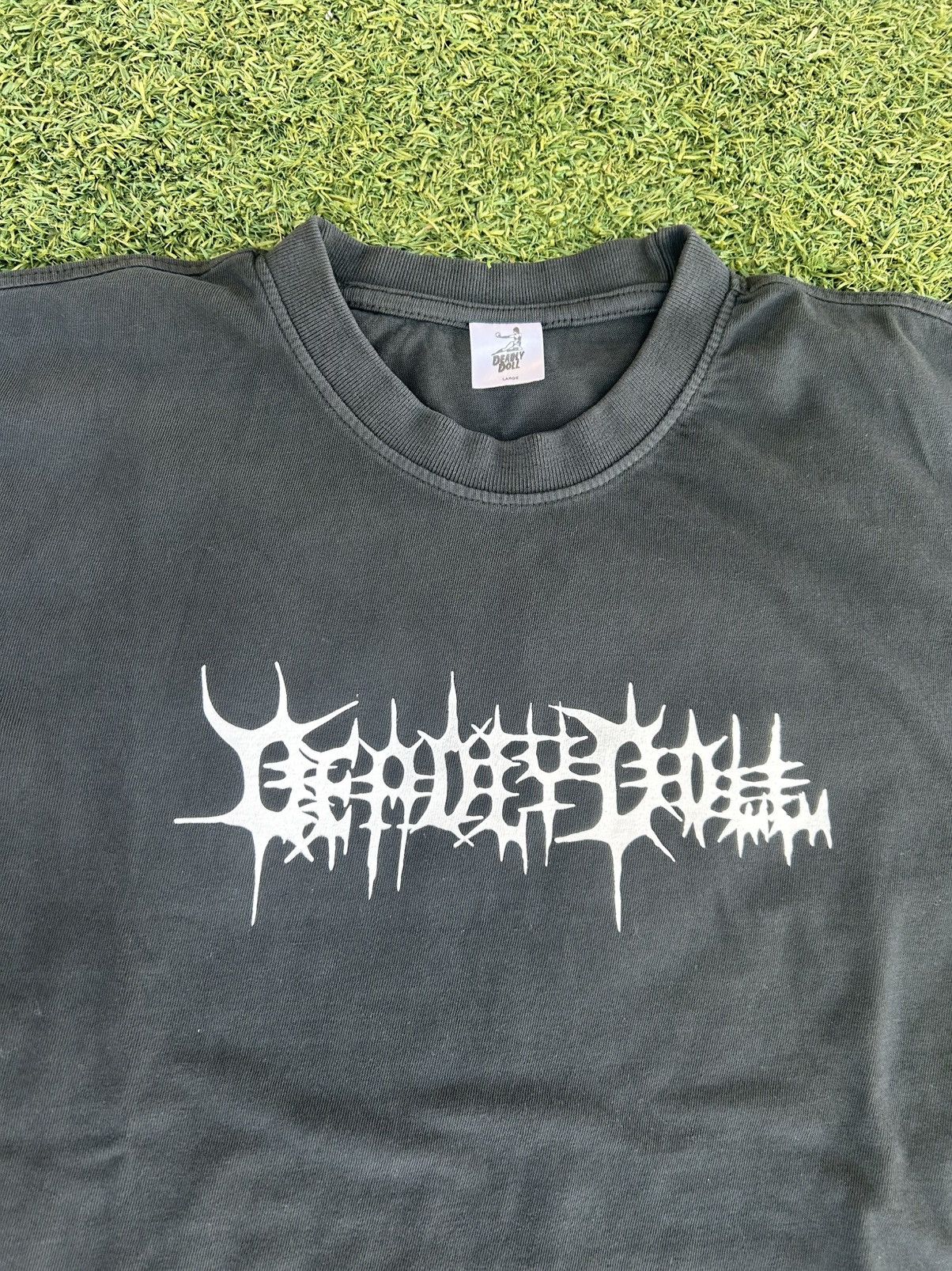 Deadly Doll DEADLY DOLL X KEN CARSON COMPLEXCON EXCLUSIVE TEE Size US L / EU 52-54 / 3 - 2 Thumbnail