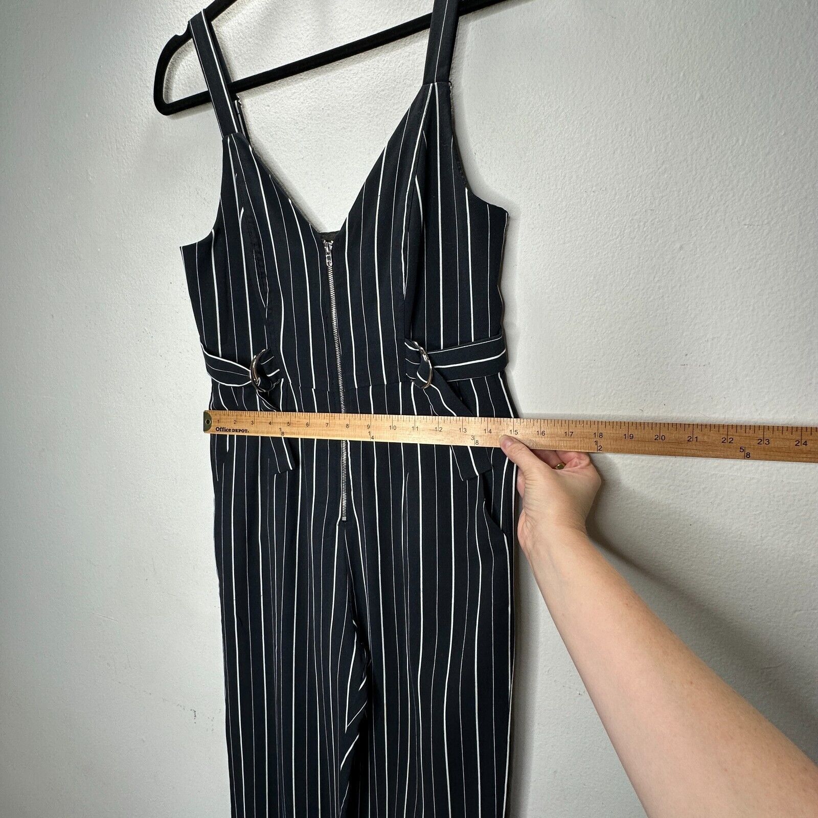 Other Dance & Marvel Pinstripe Cinched Wide Leg Front Zip Jumpsuit Size 27" / US 4 / IT 40 - 12 Thumbnail