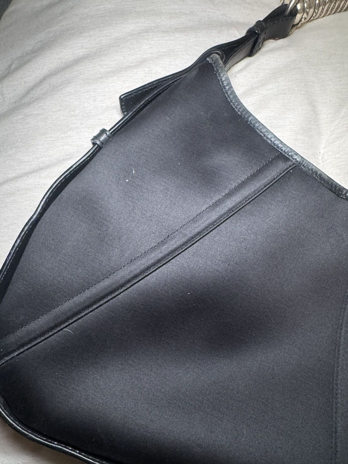 Yves Saint Laurent Yves Saint Laurent Mombasa Handbag Satin Size ONE SIZE - 5 Thumbnail