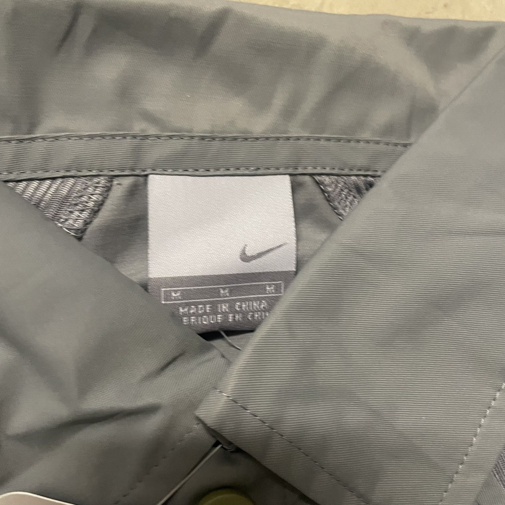 Nike Vintage Nike Jacket Deadstock Size US S / EU 44-46 / 1 - 3 Thumbnail