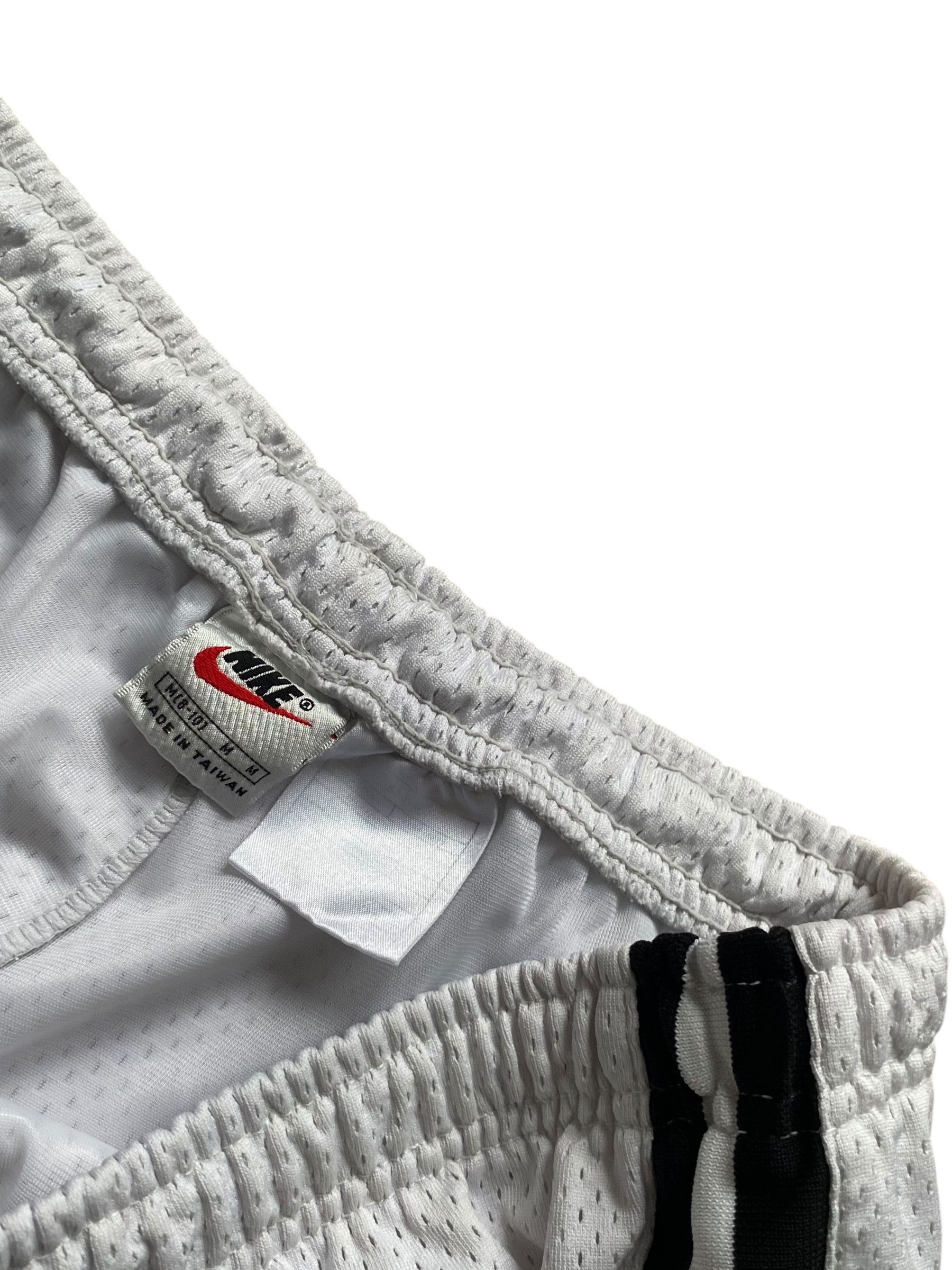 Nike × Vintage 90s' vintage shorts, size M Size US 32 / EU 48 - 4 Thumbnail