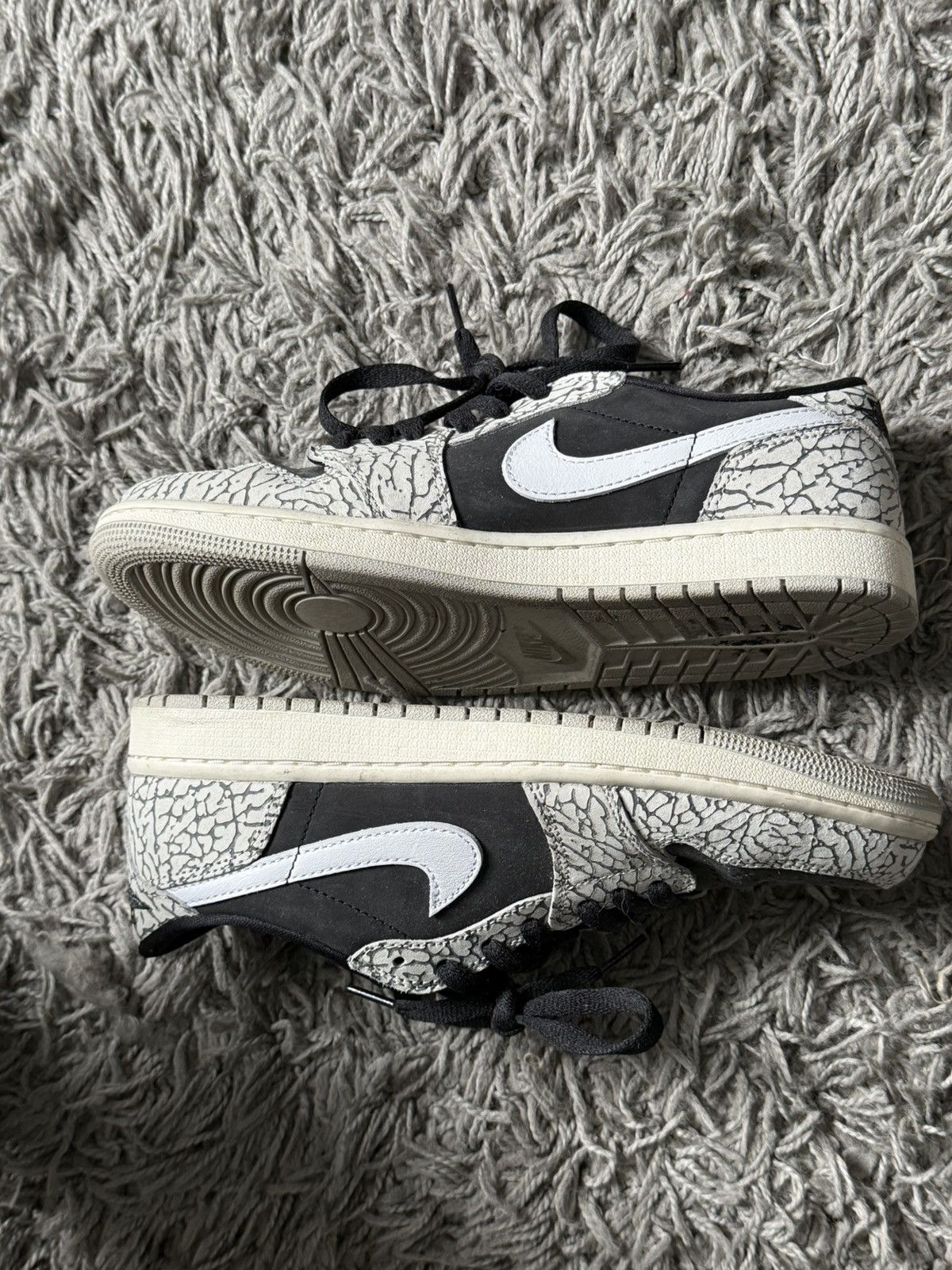 Jordan Brand Nike Air Jordan 1 Low Cracked Cement | Size 8 Size US 8 / EU 41 - 2 Thumbnail