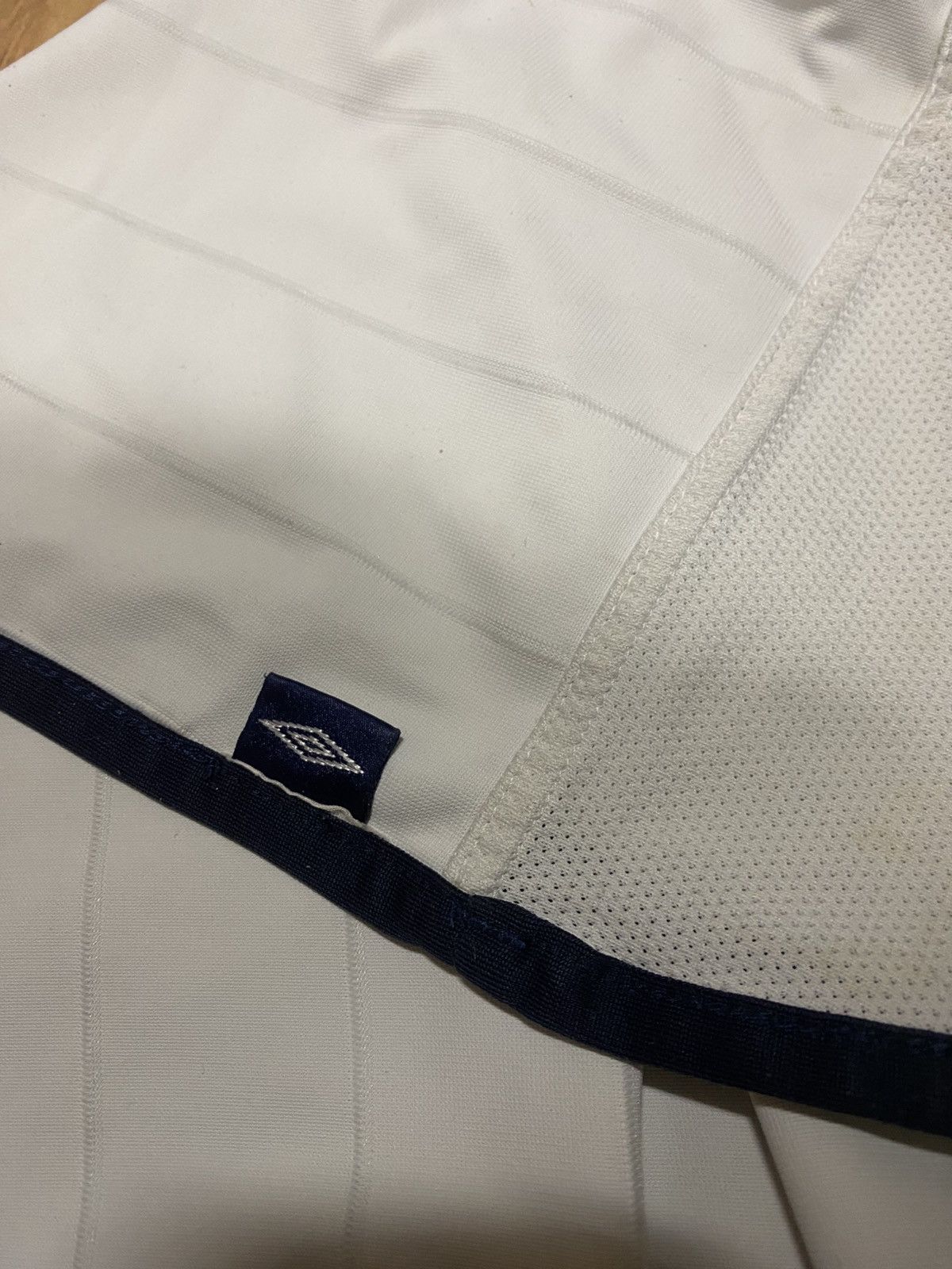 Umbro × Vintage 2 in 1 England Umbro National Home Football Jersey 2003/2005 Size US XL / EU 56 / 4 - 8 Thumbnail