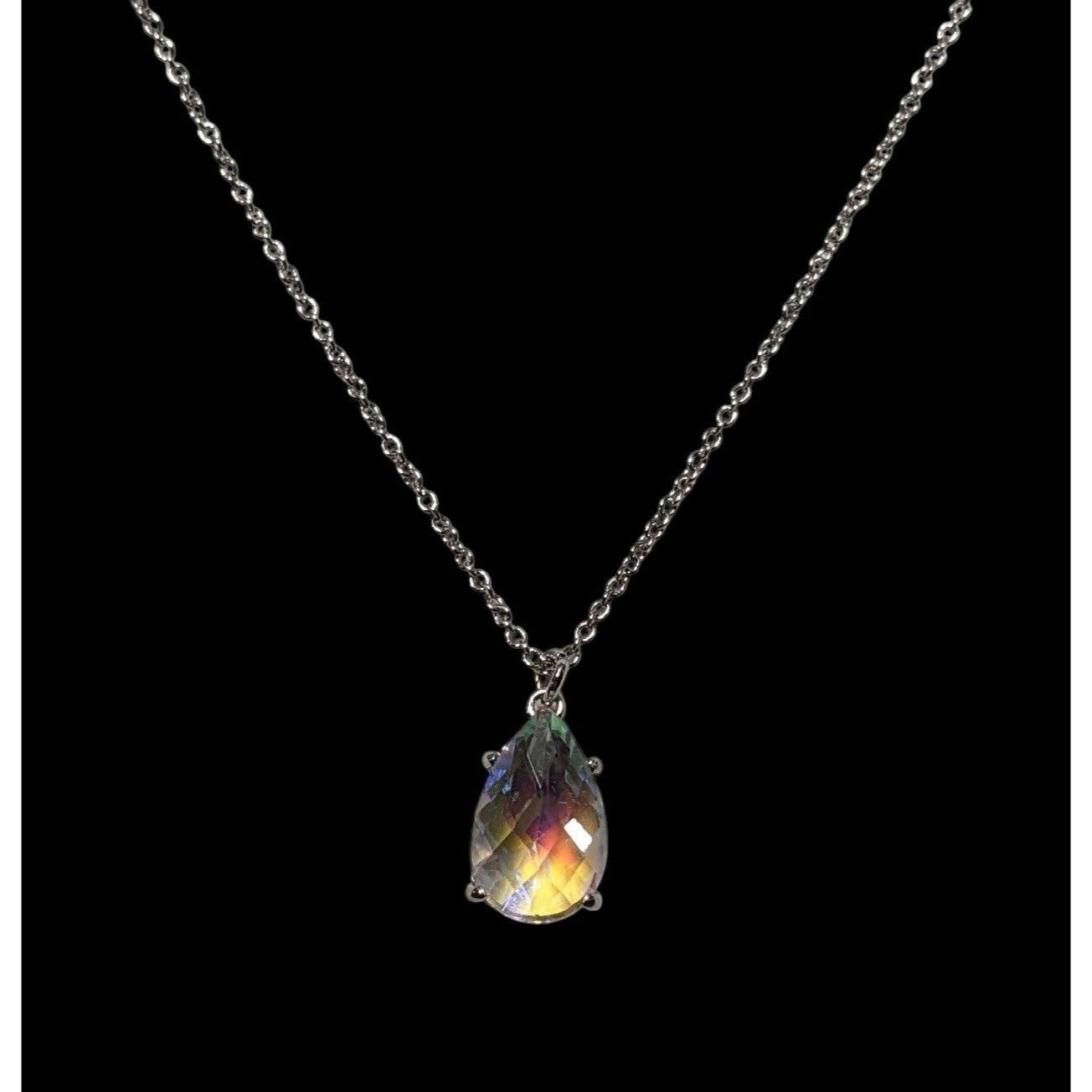 Other Whimsical Elegant Aurora Borealis Teardrop Pendant Necklace Size ONE SIZE - 1 Thumbnail