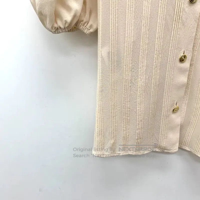Miu Miu Miu Miu Beige Silk Blouse with Peter Pan Collar . Size XS / US 0-2 / IT 36-38 - 4 Thumbnail