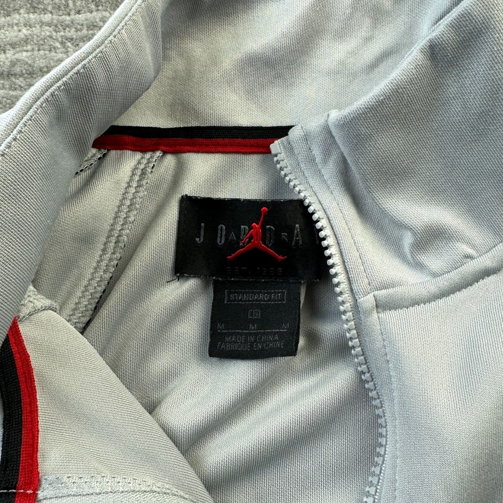 Jordan Brand Jordan Jacket Mens Medium Gray Full Zip Dna Track Logo Size US M / EU 48-50 / 2 - 7 Thumbnail
