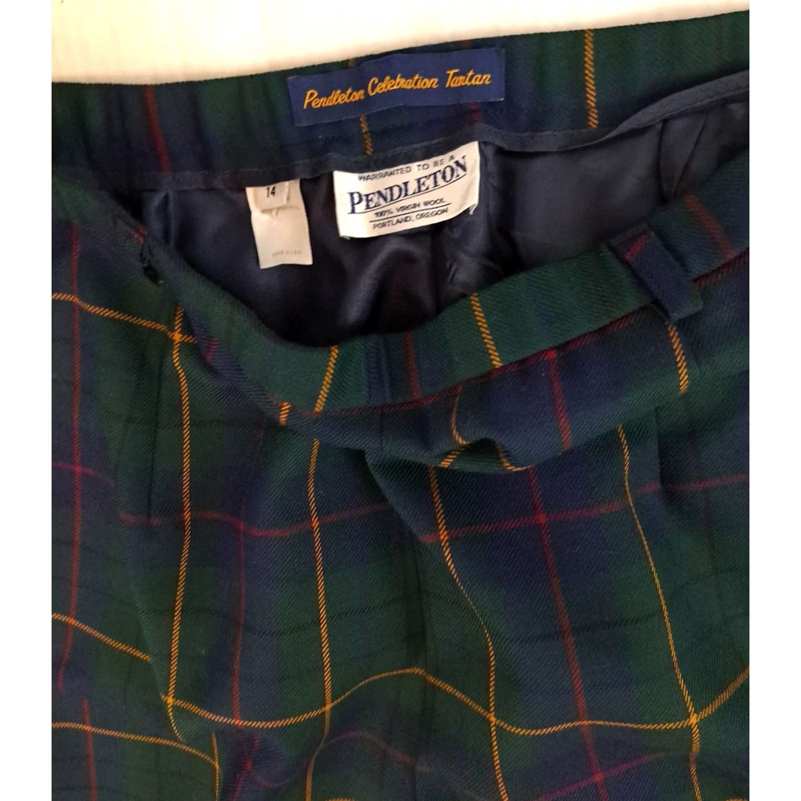Pendleton VINTAGE Pendleton Wool Pants size 14 Green Tartan Plaid Golf USA Woman Size 36" / US 14 / IT 50 - 6 Thumbnail