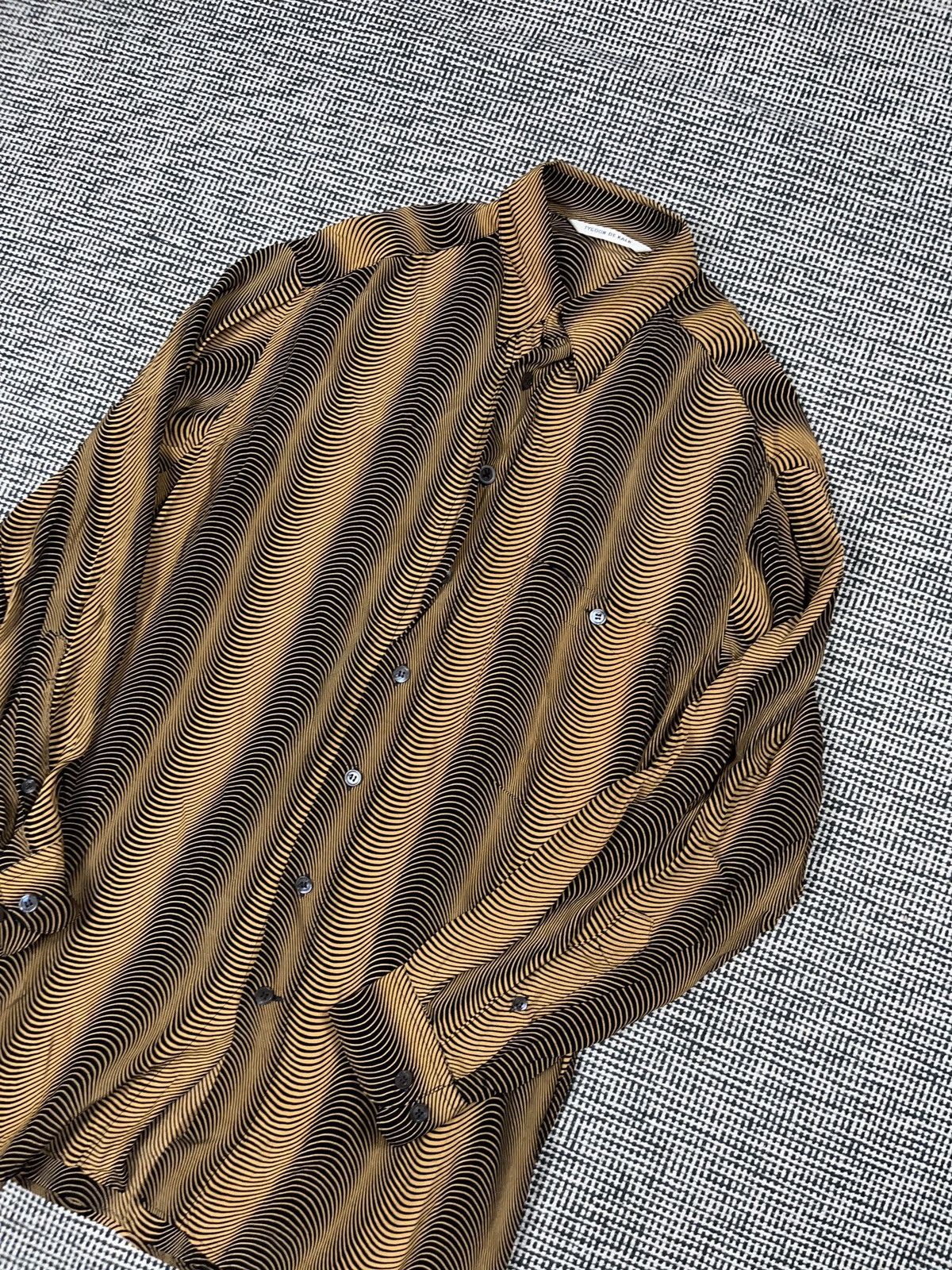 Japanese Brand × Vintage Vintage optic illusion silk oversized shirt jpg style Size US XL / EU 56 / 4 - 2 Thumbnail
