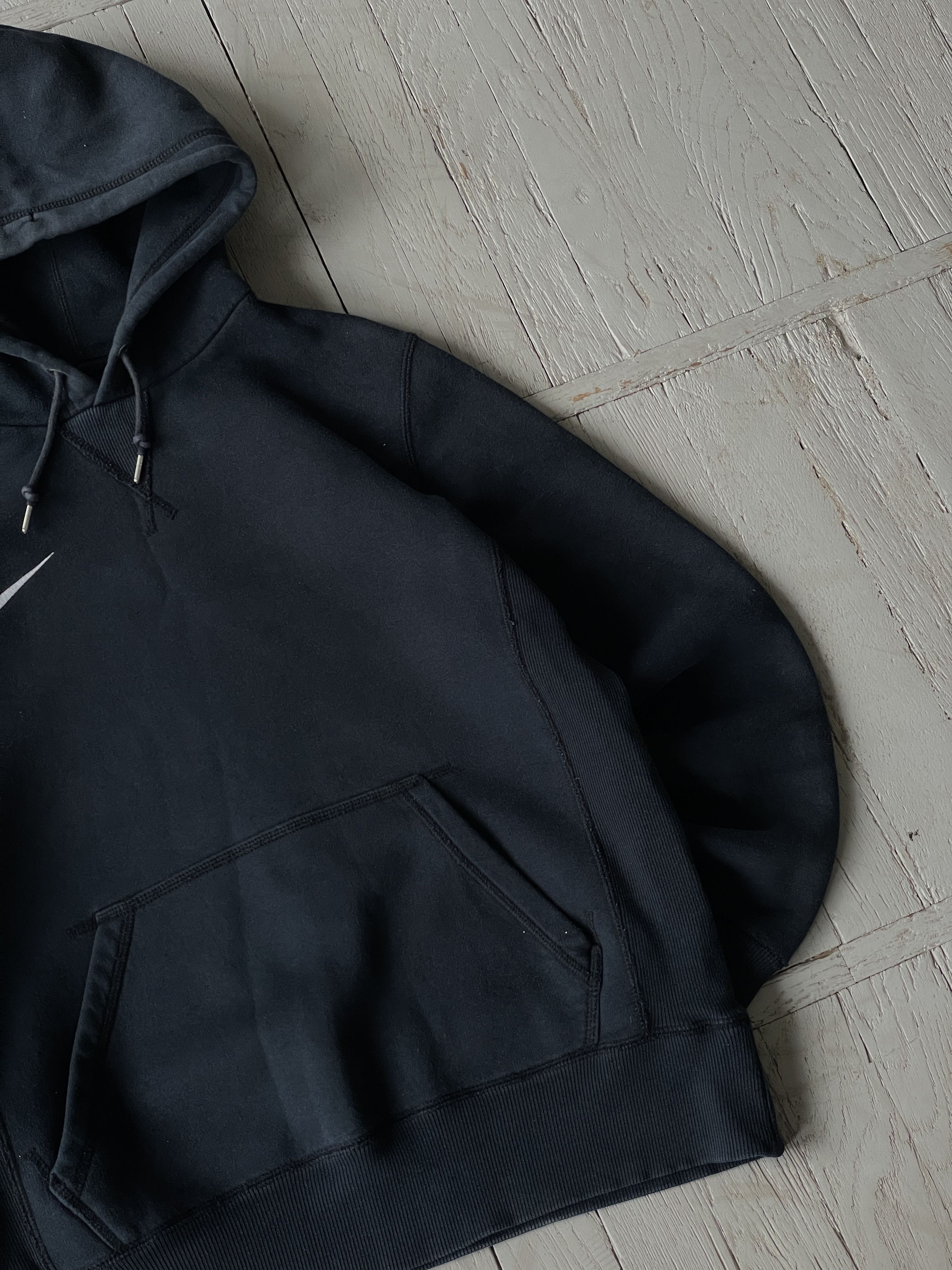Nike Vintage Nike Small Swoosh Hooded Sweatshirt Size US M / EU 48-50 / 2 - 2 Thumbnail