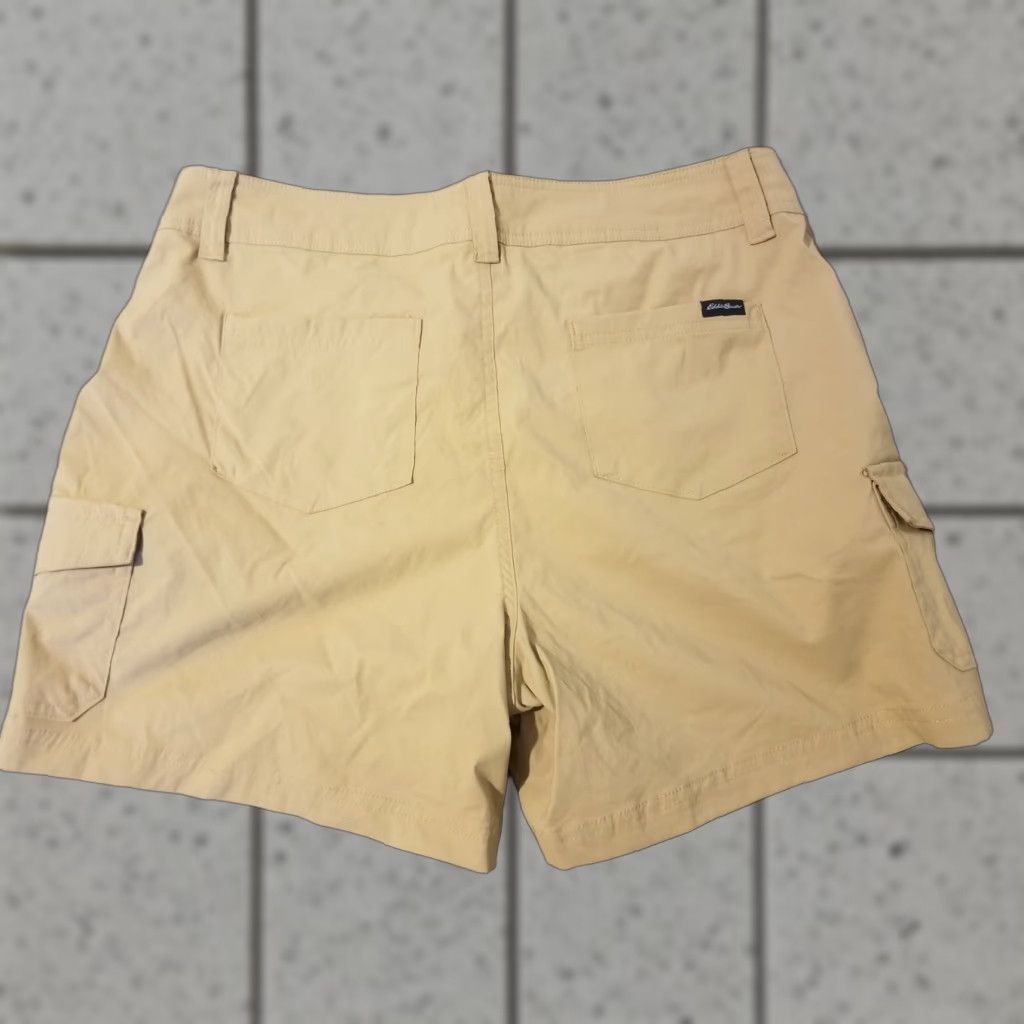 Eddie Bauer Womens Eddie Bauer Cargo Shorts 12 Chino Khaki Casual Outdoor Hiking Beige Cargo Pocket Summer Womens Size 34" / US 12 / IT 48 - 1 Thumbnail