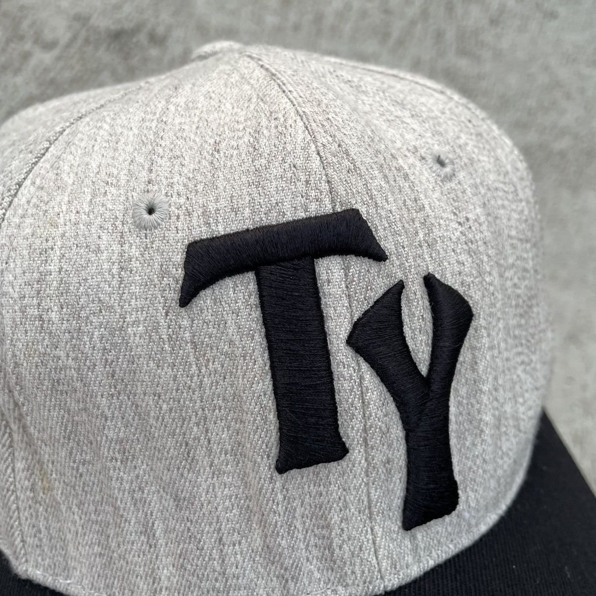 MLB Unique hat initial TY minor league Size ONE SIZE - 7 Thumbnail