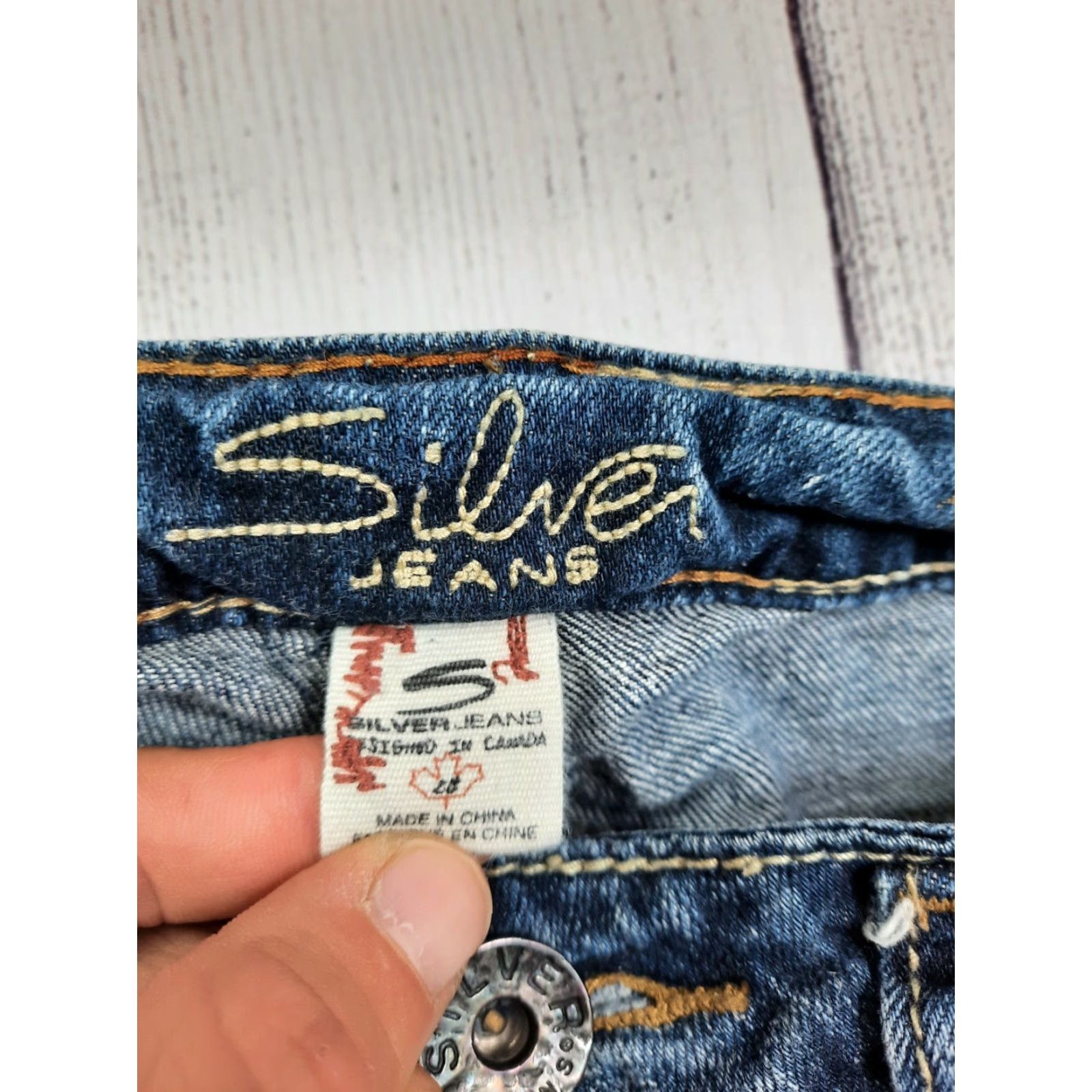 Silver Jeans Co. VINTAGE Silver Jeans Co. Bootcut Jeans Shirt? Size 28" / US 6 / IT 42 - 2 Thumbnail
