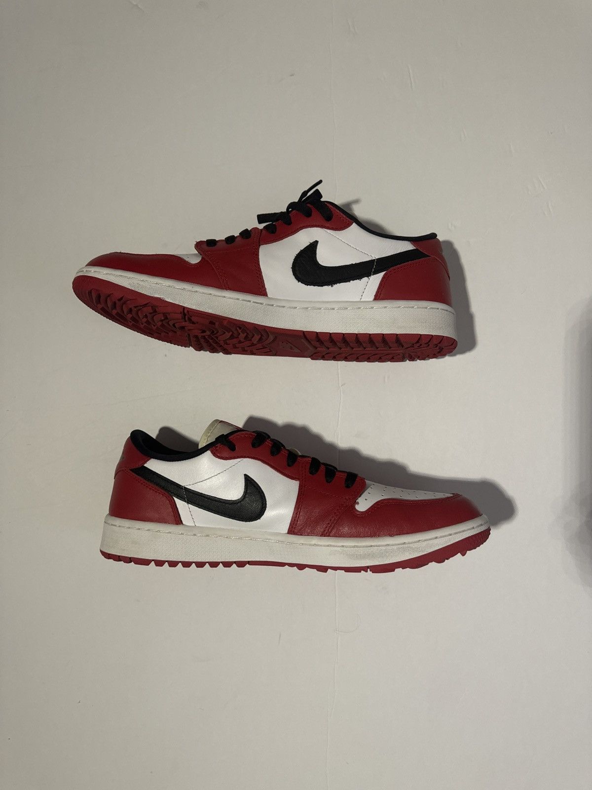 Jordan Brand Air Jordan 1 Low OG Golf Chicago Size US 12.5 / EU 45-46 - 2 Thumbnail