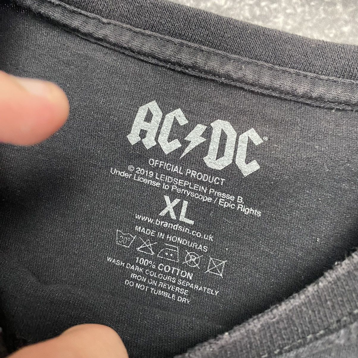 Band Tees Vintage AC/DC Back in black 2019 rock band tee Size US XL / EU 56 / 4 - 6 Thumbnail