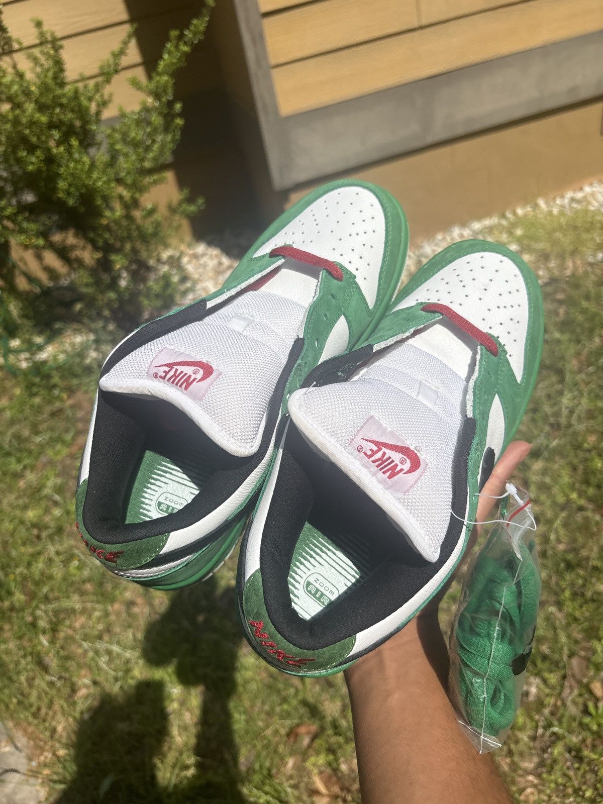 Nike × Nike SB Nike SB Dunk Low Heineken 2003 Size US 10 / EU 43 - 15 Thumbnail