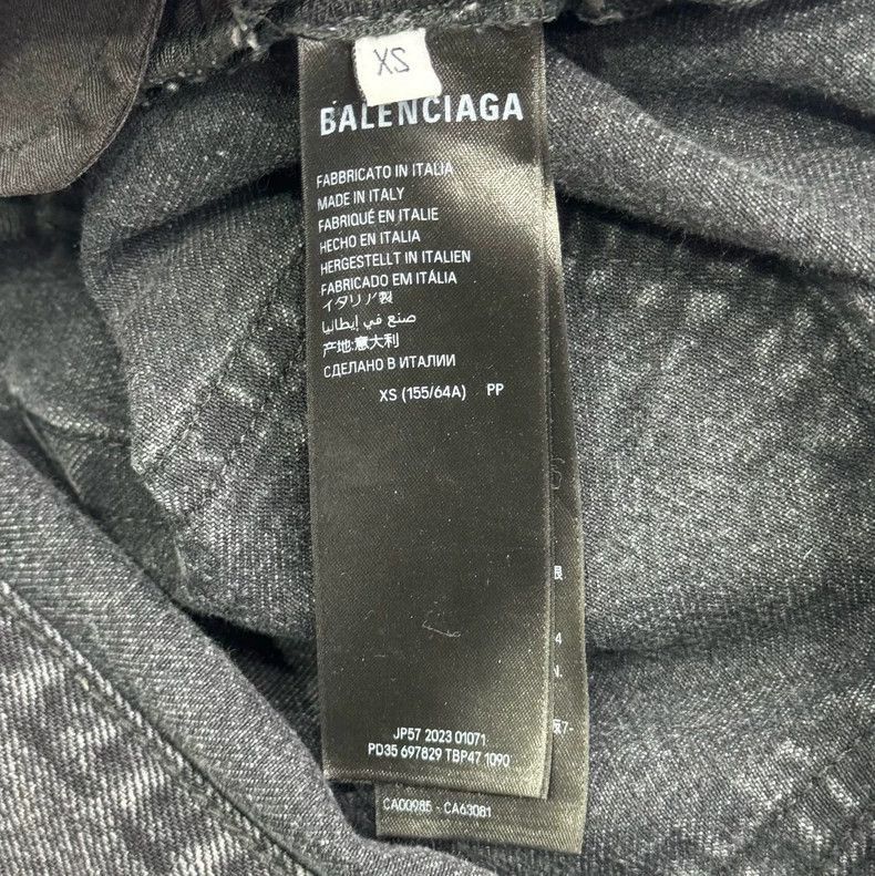 Balenciaga Balenciaga size XS Washed gray slightly destroys jeans. Size US 27 - 7 Thumbnail