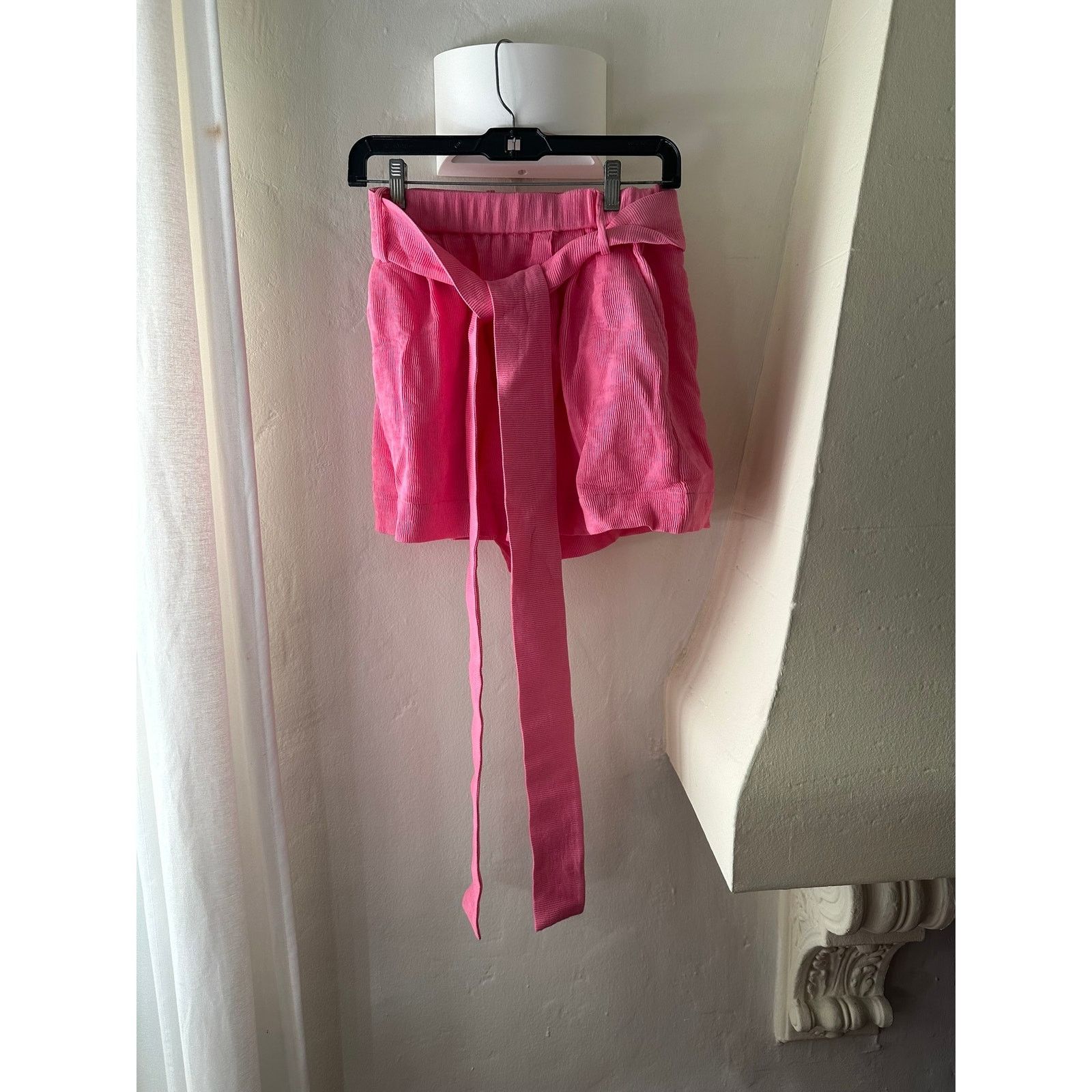 Staud STAUD Sage Rib Pleat Tie Shorts 4 Size 27" / US 4 / IT 40 - 1 Thumbnail