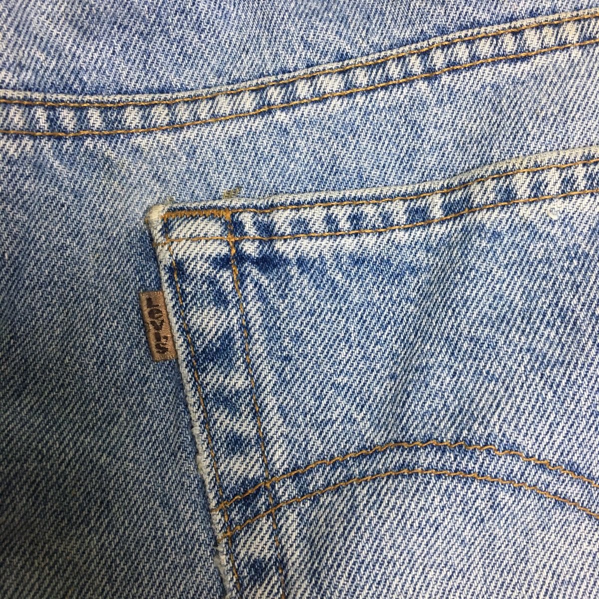 Levi's Vintage Clothing Vintage Levi’s 540 Relaxed Fit Orange Tab Sz 46/34 Size US 44 / EU 60 - 9 Thumbnail