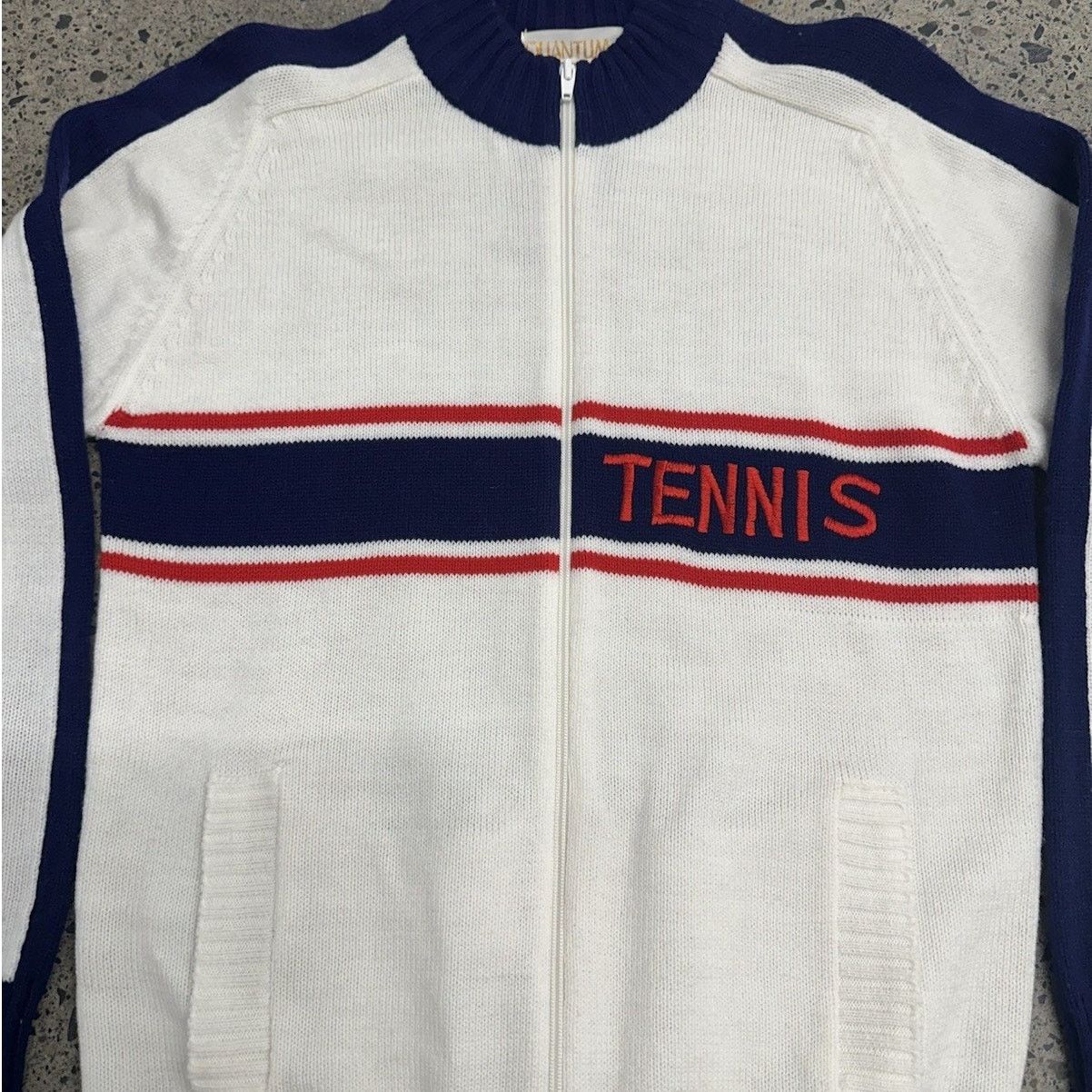 Vintage Vintage Quantum Sportswear Womens Tennis Knit Sweater Medium Size M / US 6-8 / IT 42-44 - 2 Thumbnail