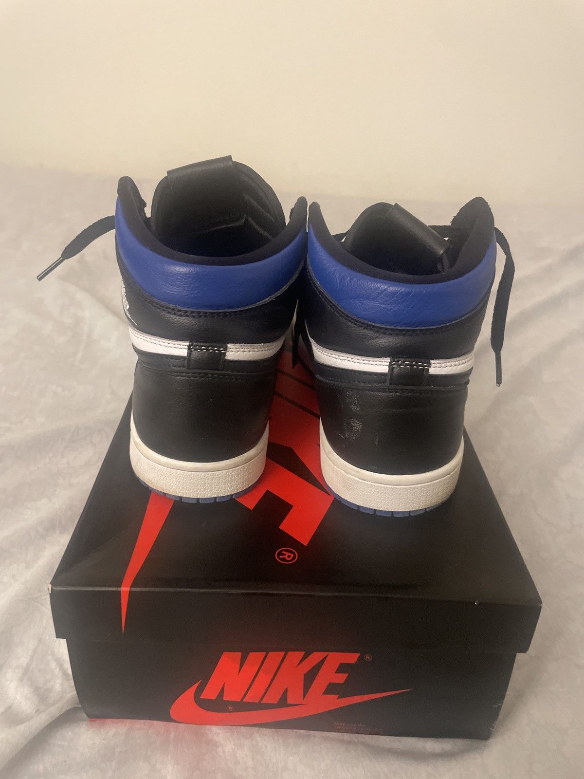 Jordan Brand × Nike Air Jordan 1 Retro High OG Size US 8.5 / EU 41-42 - 4 Thumbnail