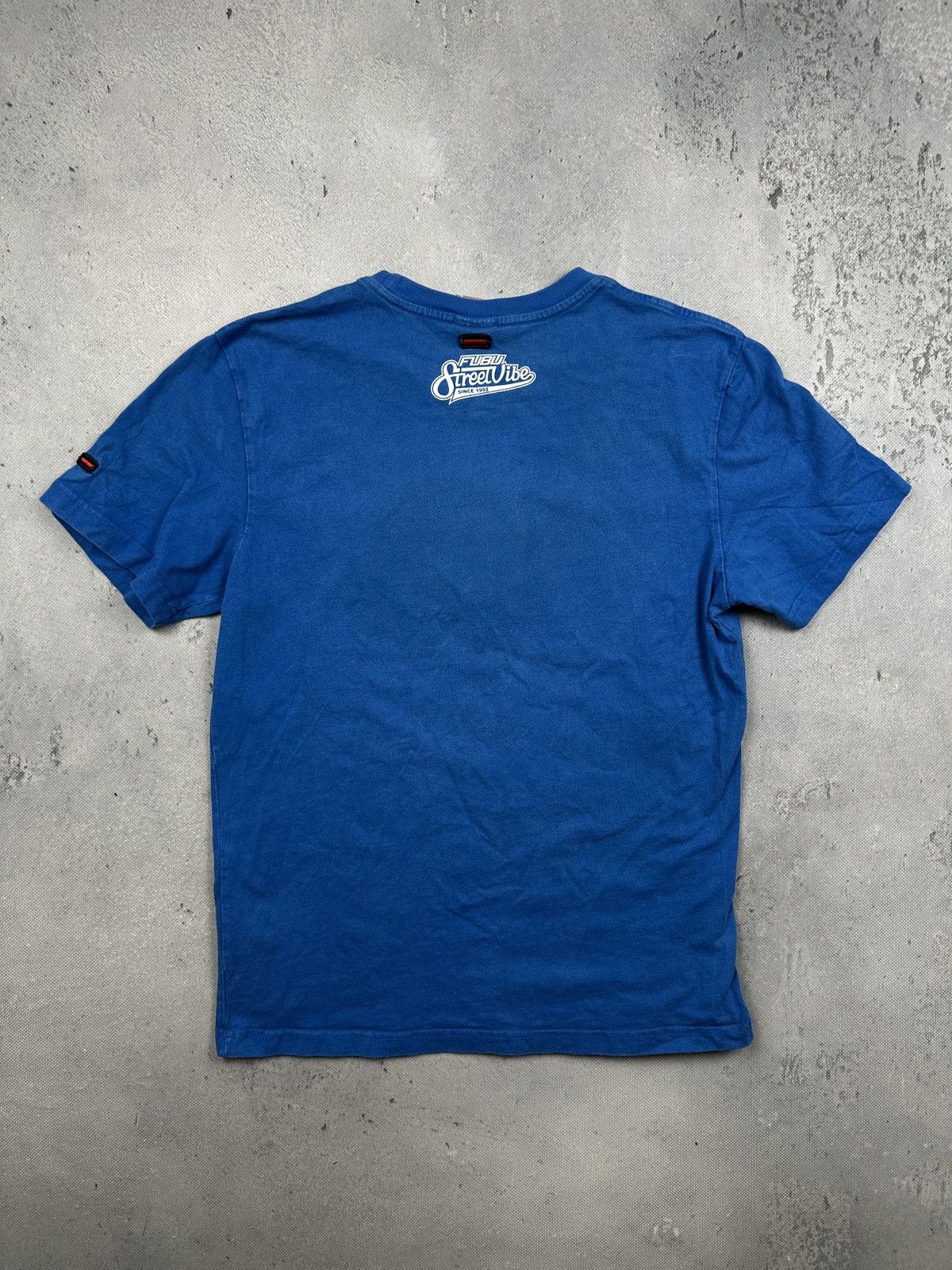 Fubu Fubu Street Vibe Graphic T Shirt Blue Y2K Hip Hop Vintage Size US S / EU 44-46 / 1 - 2 Thumbnail