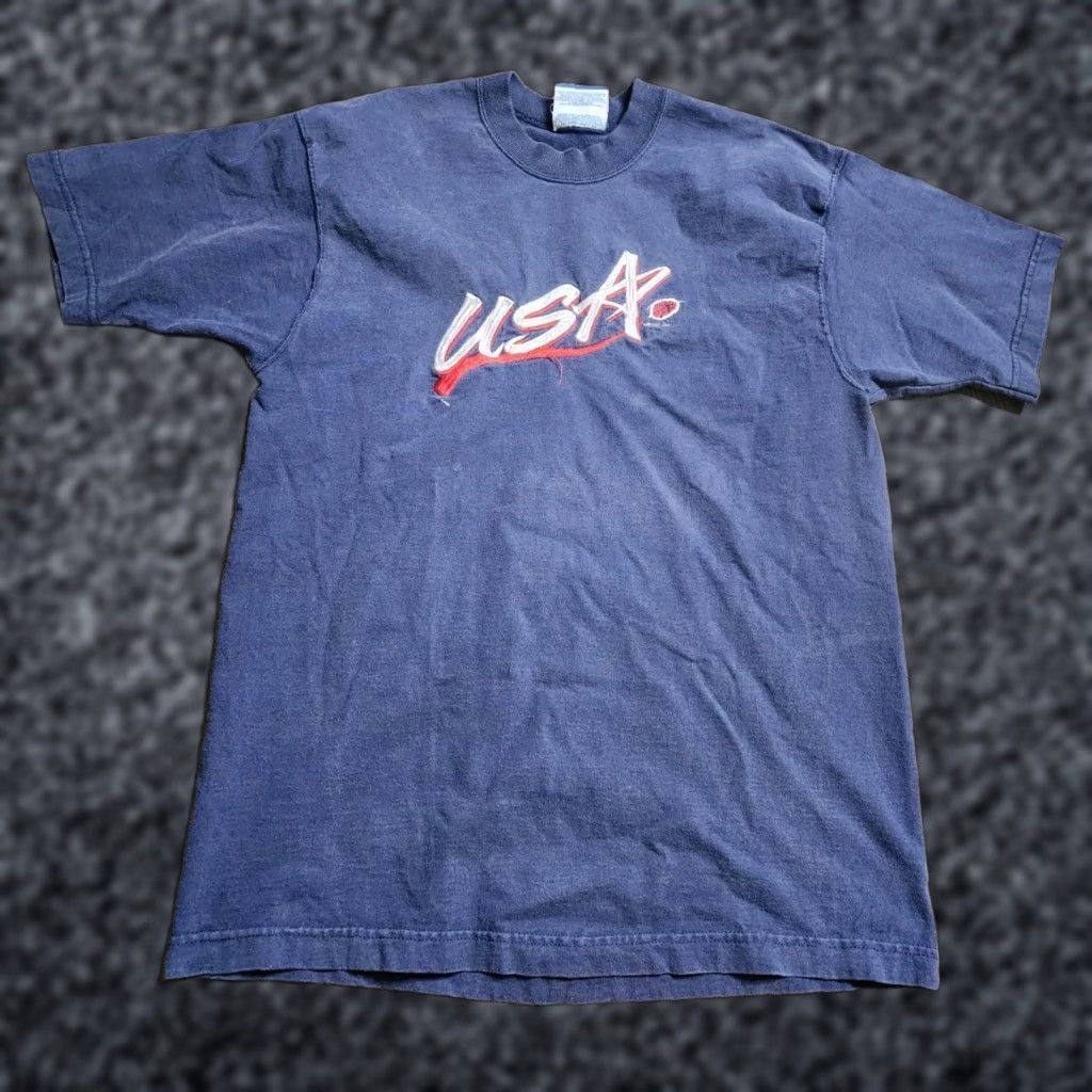 Pro Player VINTAGE Pro Player Team USA Basketball T Shirt 1999 Mens Large Blue Embroidered Crew Neck Short Sleeve Cotton Shirt Size US L / EU 52-54 / 3 - 1 Thumbnail
