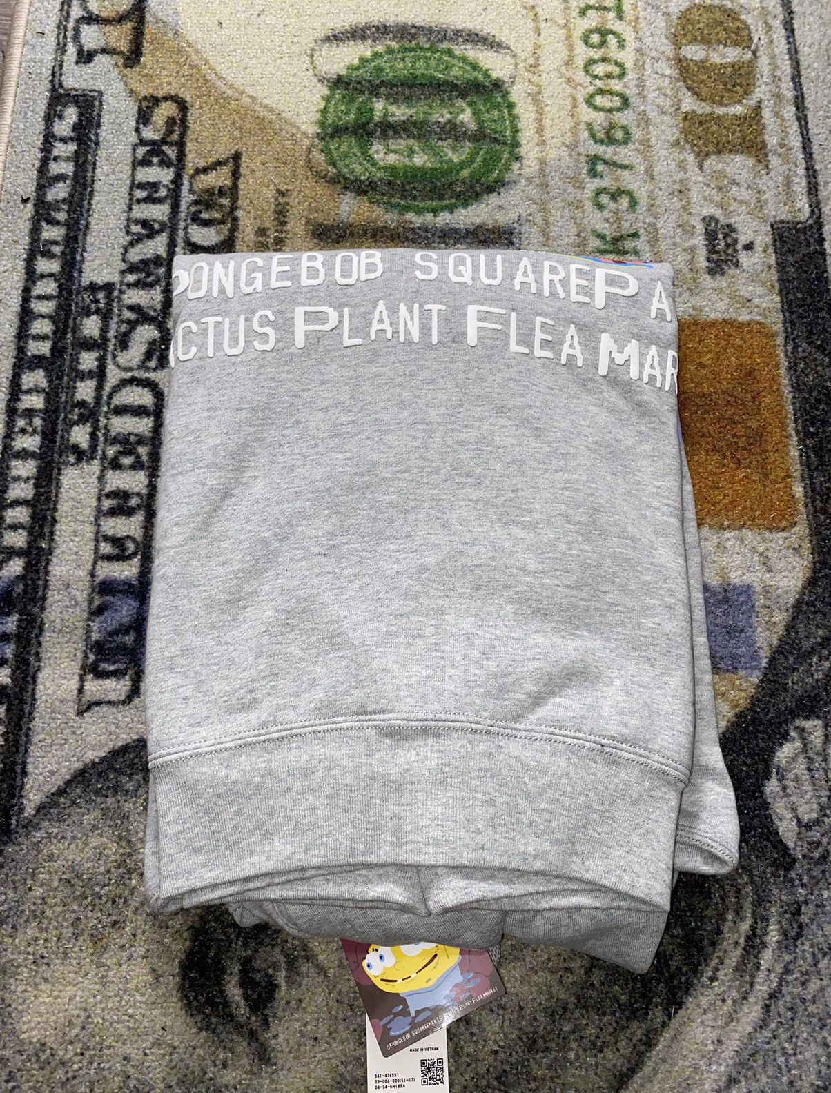 Cactus Plant Flea Market × Uniqlo Uniqlo x CPFM x Spongebob Squarepants Hoodie Size US XL / EU 56 / 4 - 2 Thumbnail