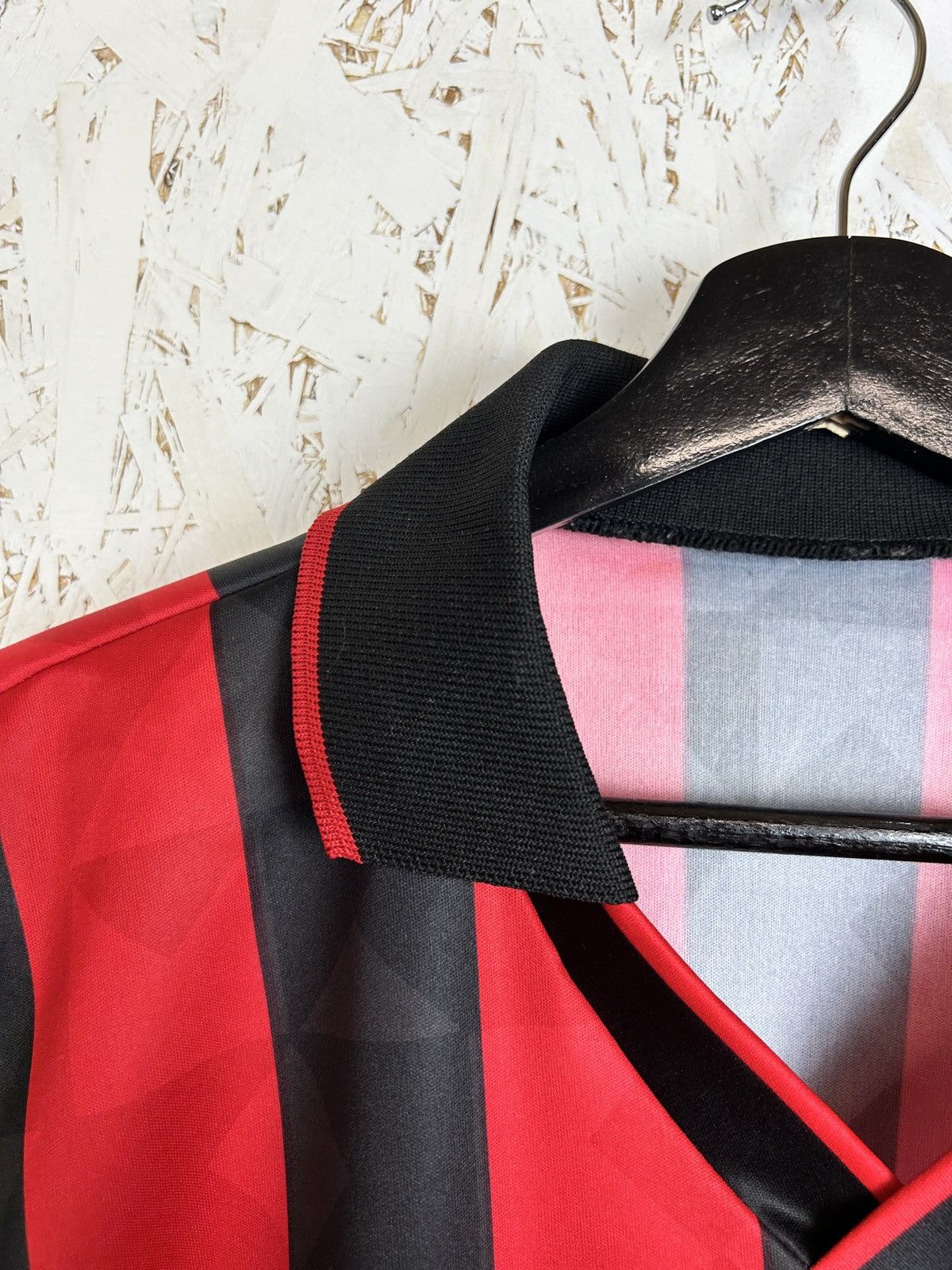 Lotto Sport 90s Vintage Lotto AC Milan 1993/94 Home Kit Soccer Jersey ~L Size US L / EU 52-54 / 3 - 3 Thumbnail