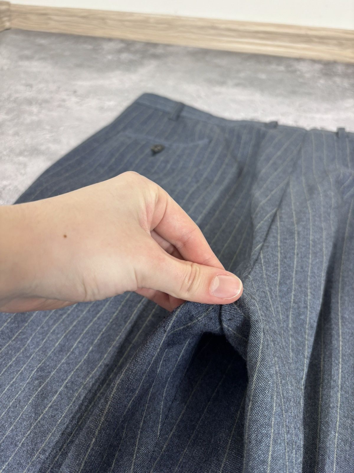 Brioni Brioni Nomentano Men’s 2-Piece Blue Pinstripe Wool Suit Size 48R - 25 Thumbnail