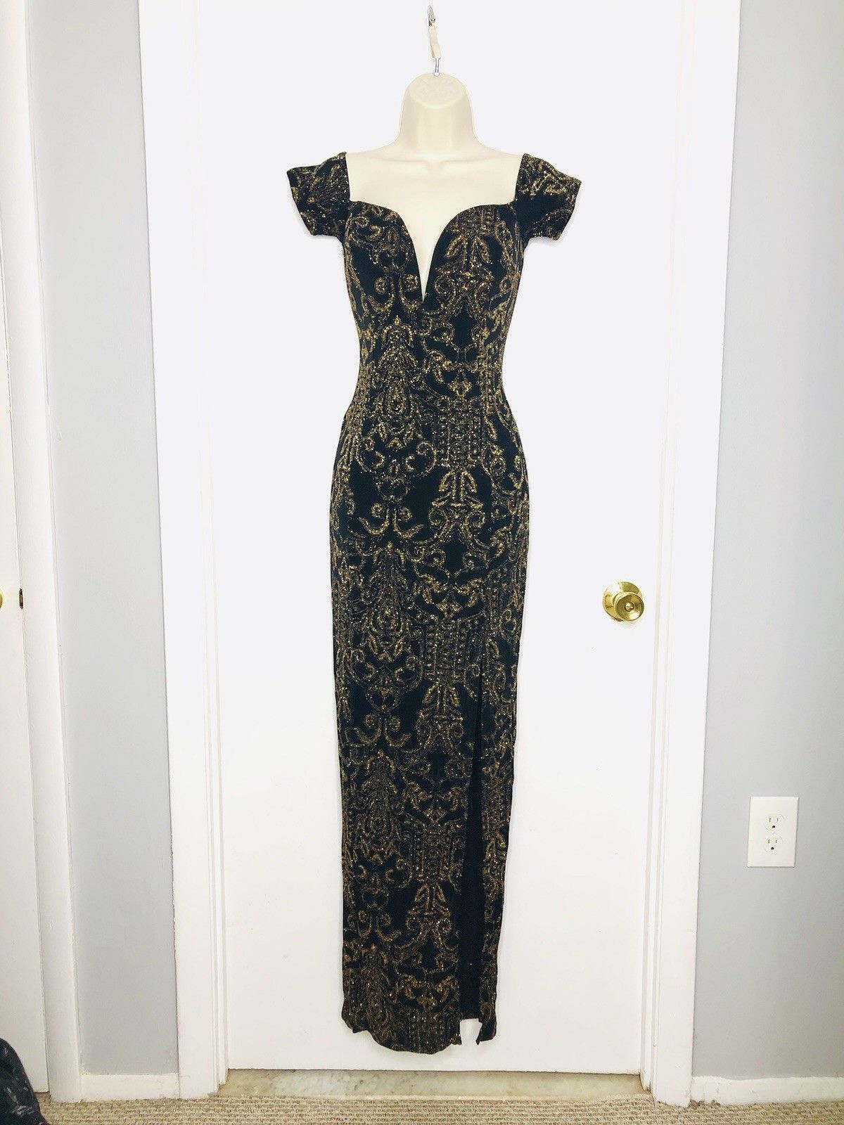 Other Cameo Women Black Sparkle Gold Wire Plunge V Neck Maxi Sz S Size S / US 4 / IT 40 - 2 Thumbnail