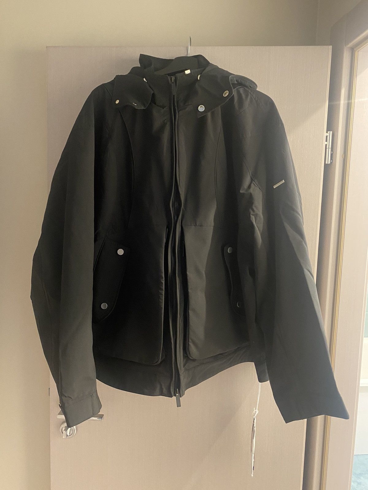 C2H4 007 - Shelter windbreaker Size US XL / EU 56 / 4 - 1 Thumbnail
