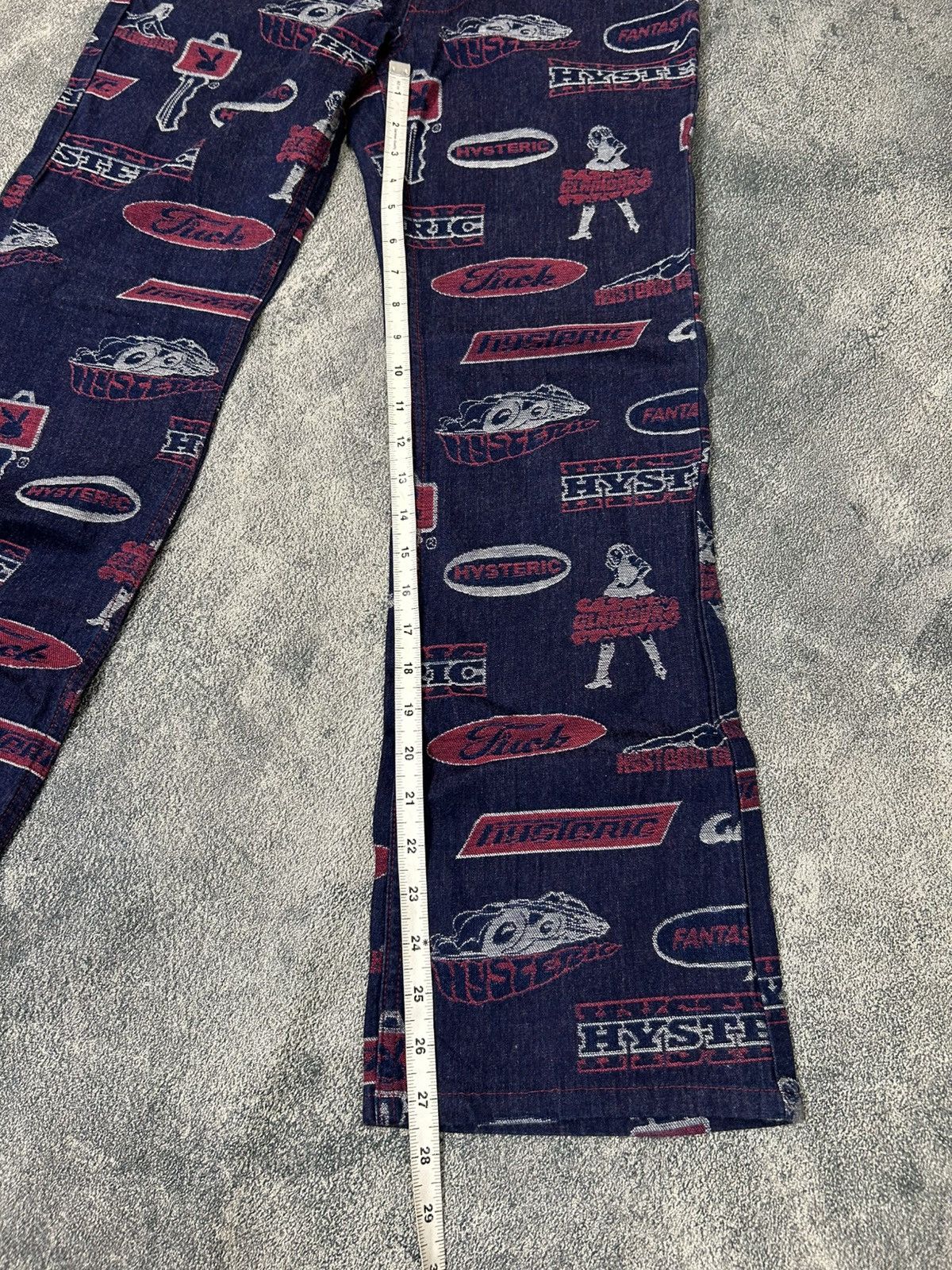 Hysteric Glamour Vintage Hysteric Glamour Full Print logo Denim Pants Size US 30 / EU 46 - 14 Thumbnail