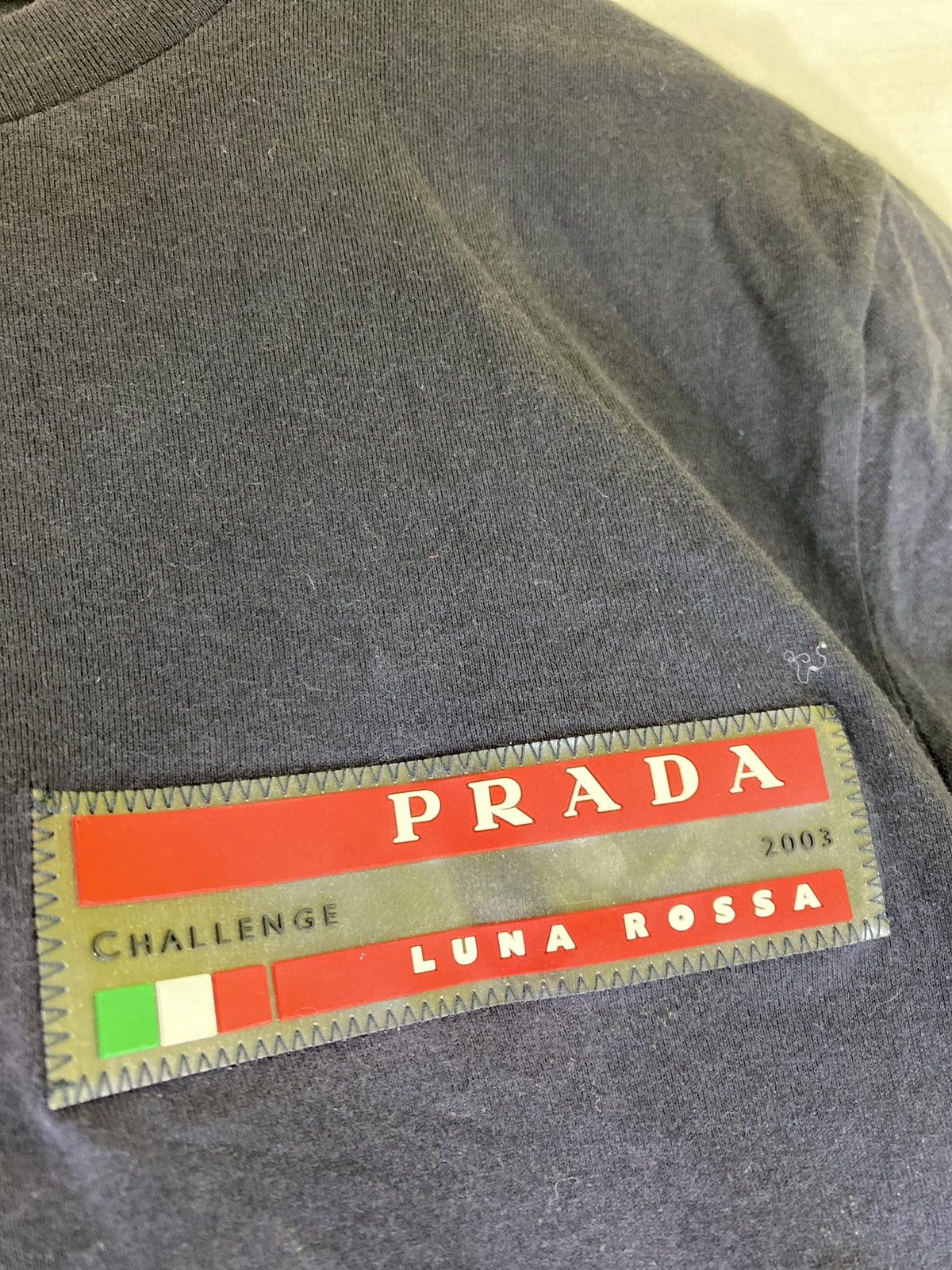 Prada luna rosa challenge 2003 Size US M / EU 48-50 / 2 - 3 Thumbnail