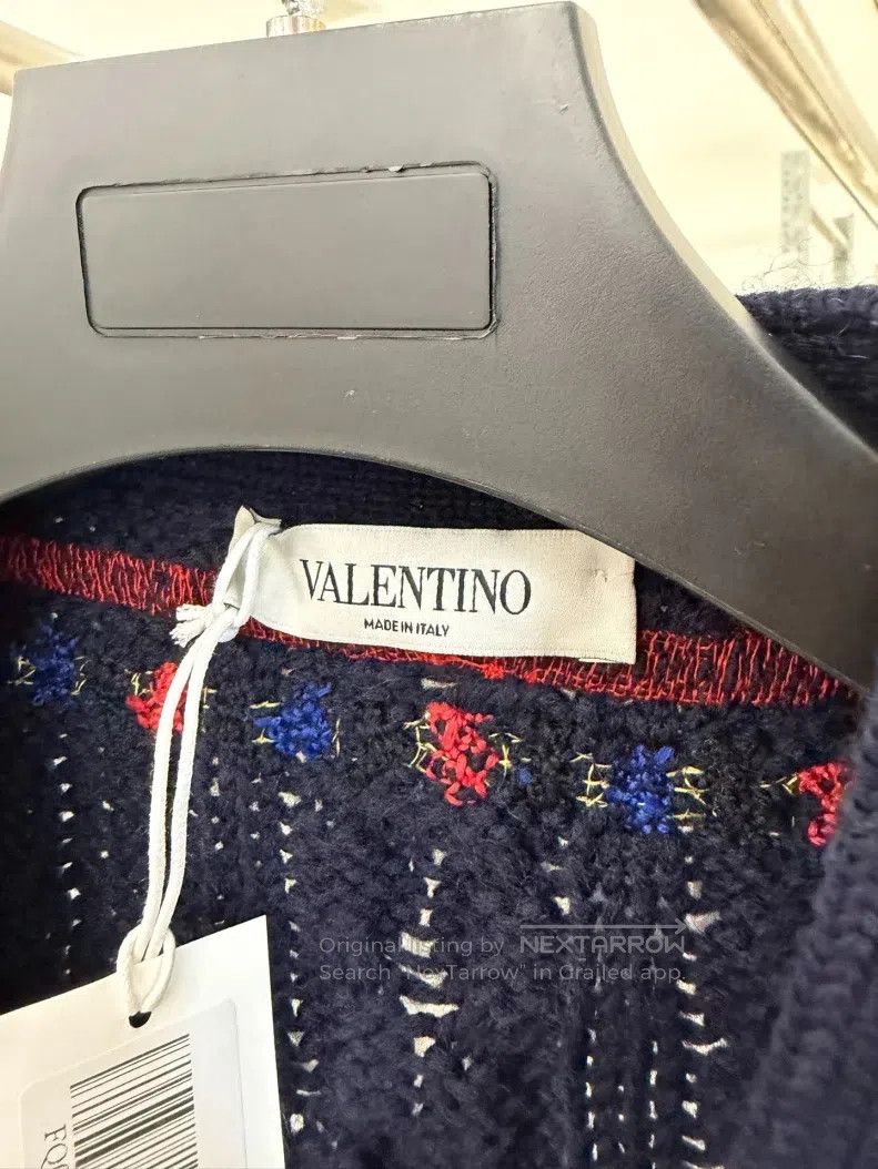 Valentino Valentino Reworked sequins full of graffiti logo knitted c Size S / US 4 / IT 40 - 3 Thumbnail