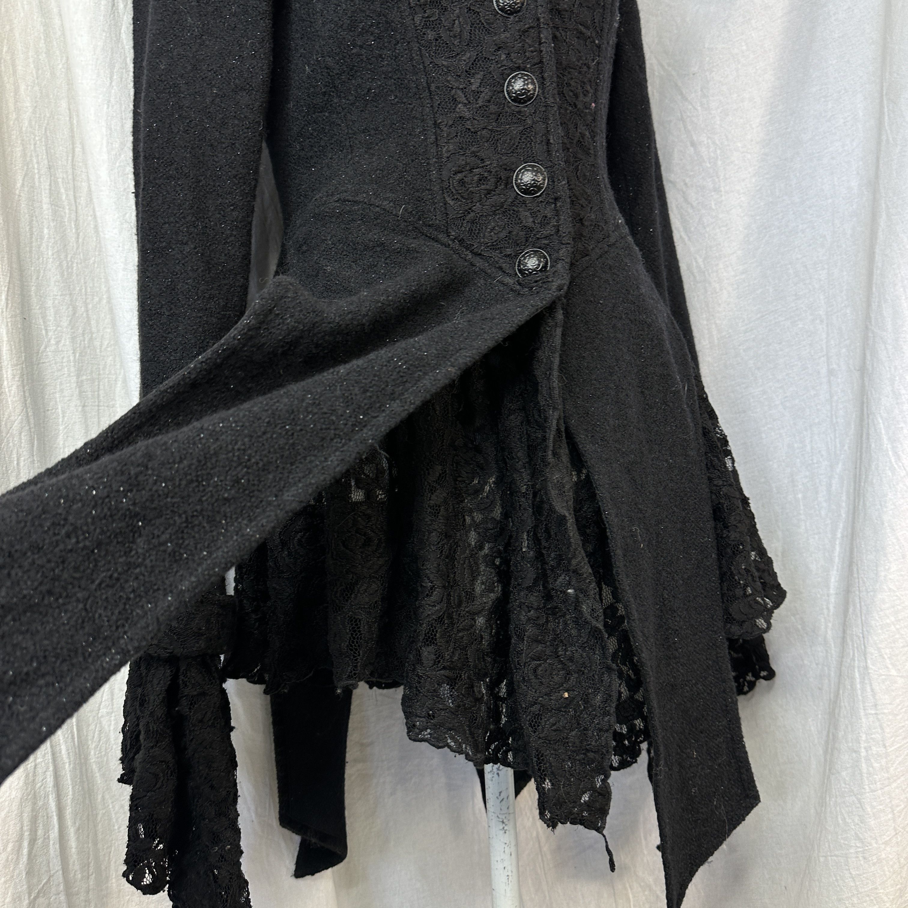 Vintage Avant Garde Vintage Y2K Archive Goth Cut Out Lace Coat Size M / US 6-8 / IT 42-44 - 5 Thumbnail