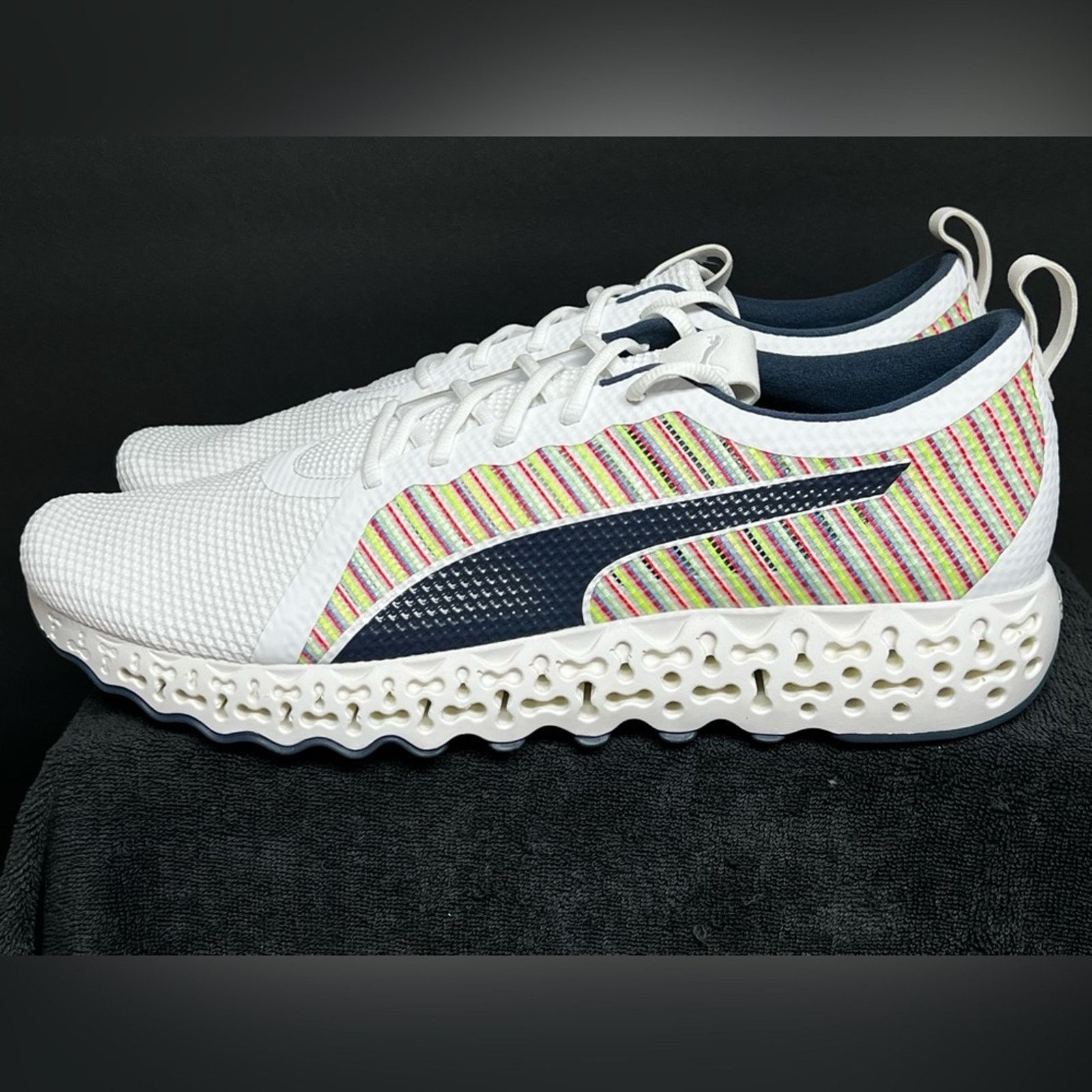 Puma PUMA Calibrate Runner Spectra PROMO SAMPLE RARE Men’s 18 Size US 15 / EU 48 - 1 Thumbnail