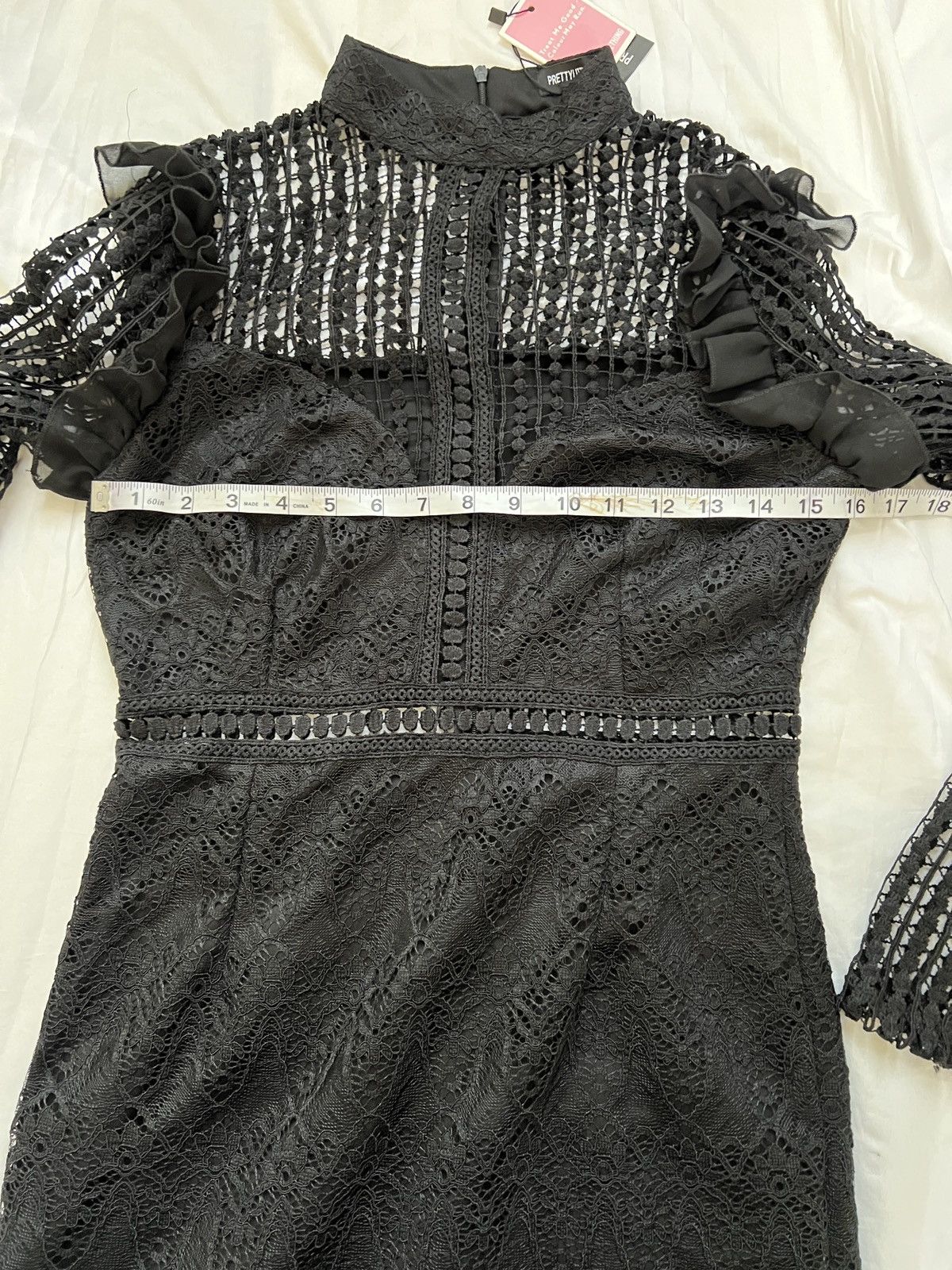 PrettyLittleThing PrettyLittleThing Black Lace High-Neck Ruffle Sleeve Midi Size M / US 6-8 / IT 42-44 - 6 Thumbnail